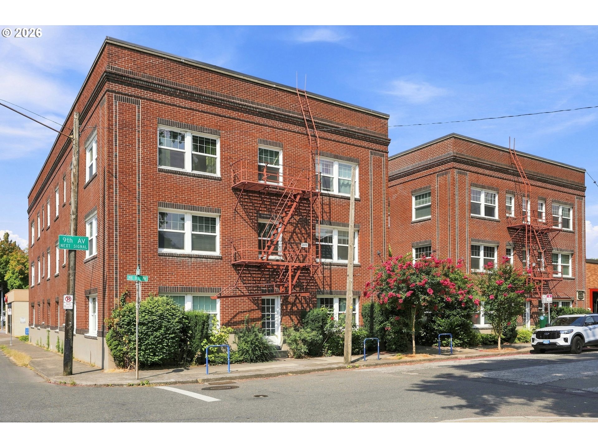 1509 NE 10th Ave 202 — photo