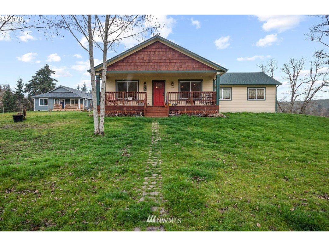 189 Trout Lakes Rd — photo