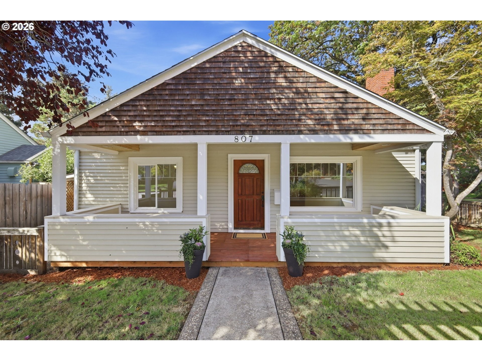 807 W 19th Ave, Eugene, OR 97402 — photo 2