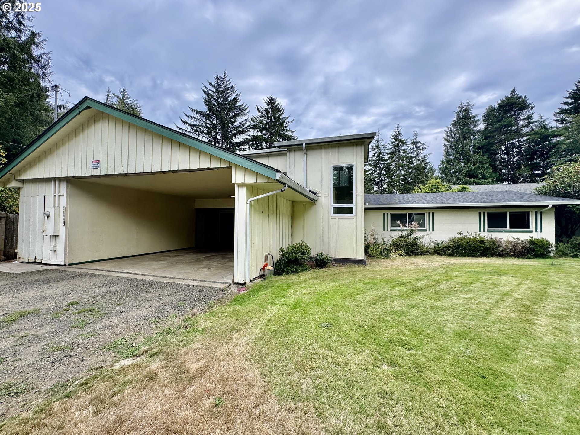 4990 Mitchell Loop Rd — photo
