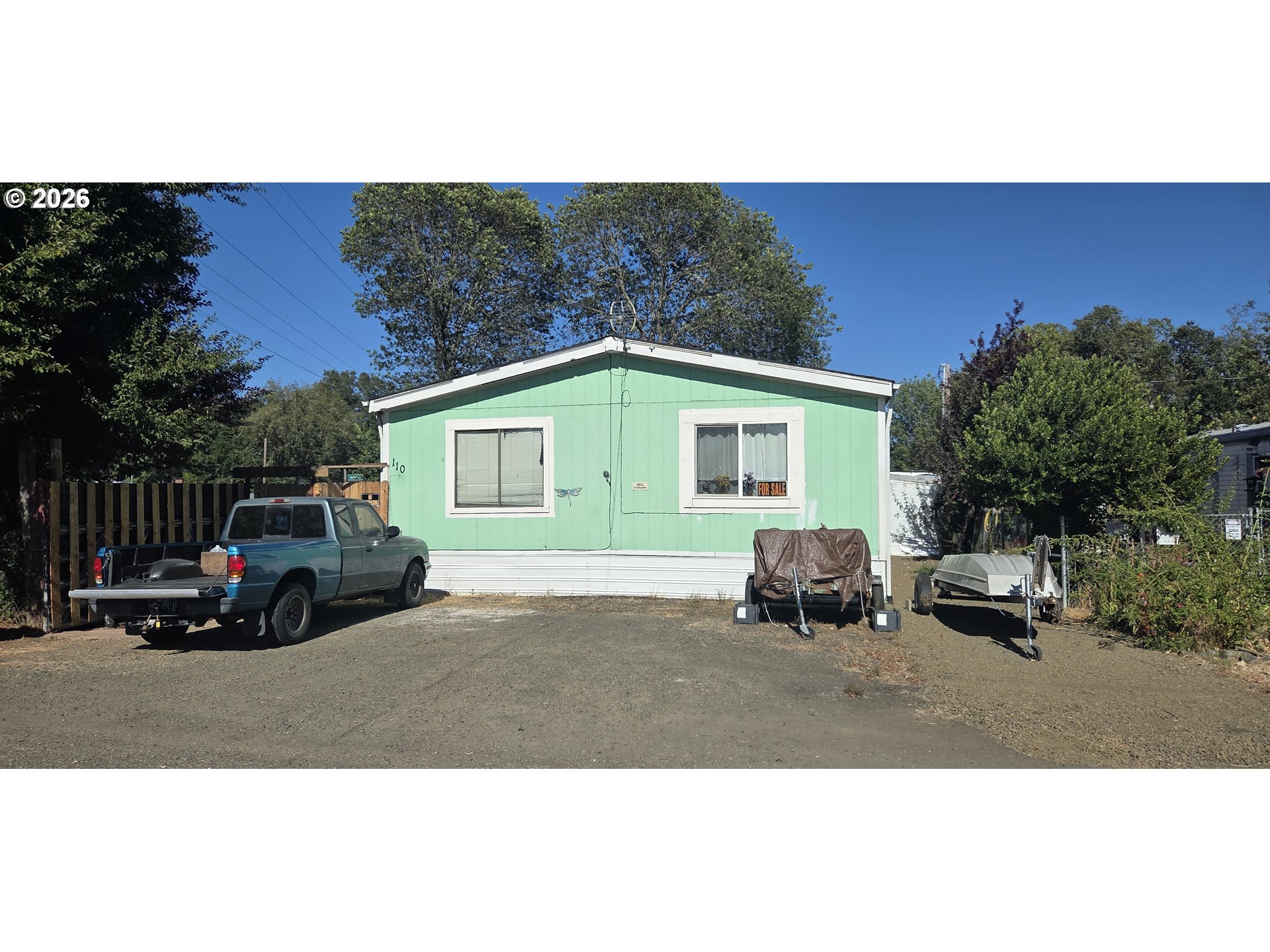 110 Charlene Ln — photo