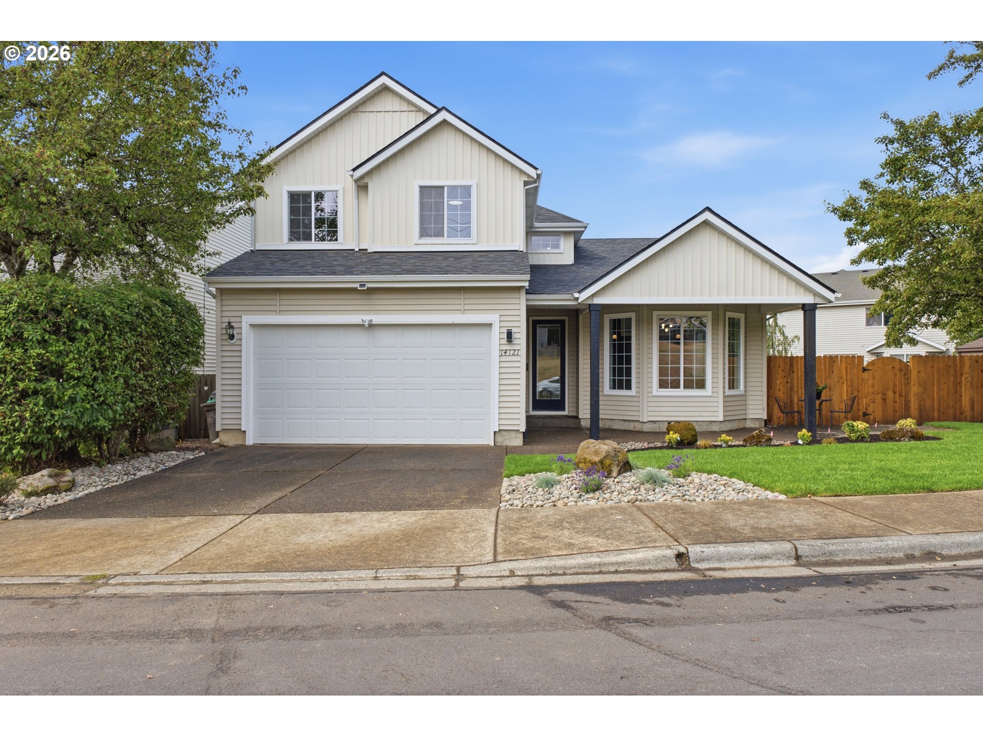 14121 SW Tewkesbury Dr — photo