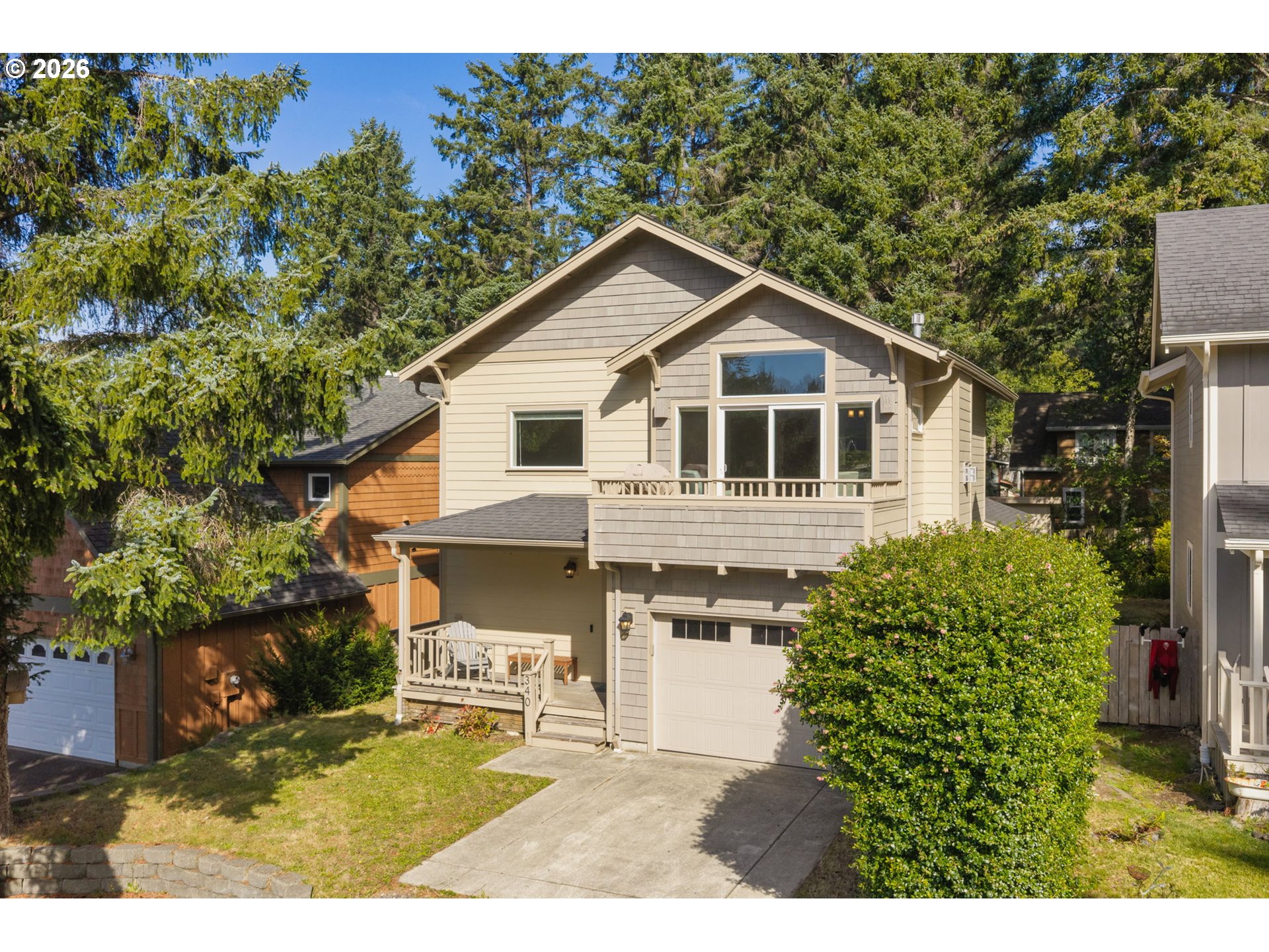 340 Elk Run Ave — photo