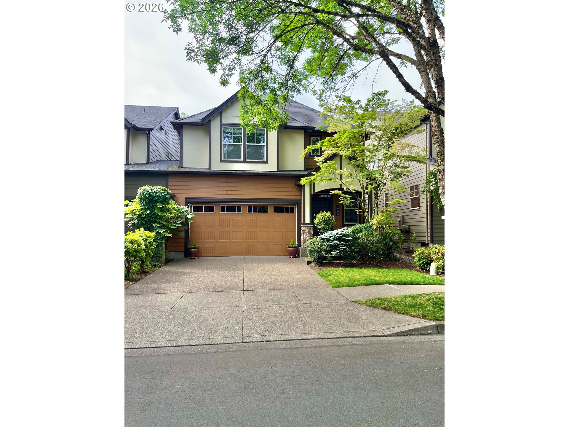 7798 SW Alder St — photo