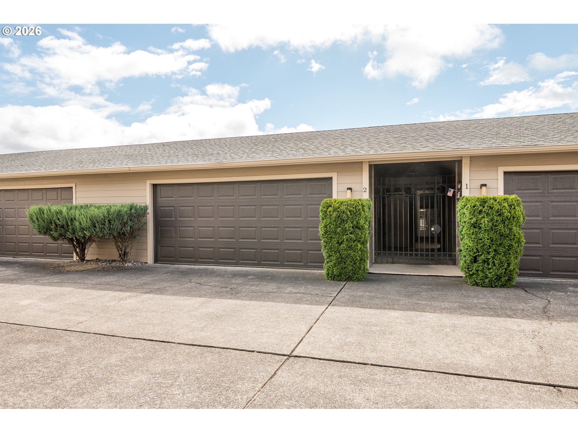 1310 River Road #2, Longview, WA 98632 — photo 2