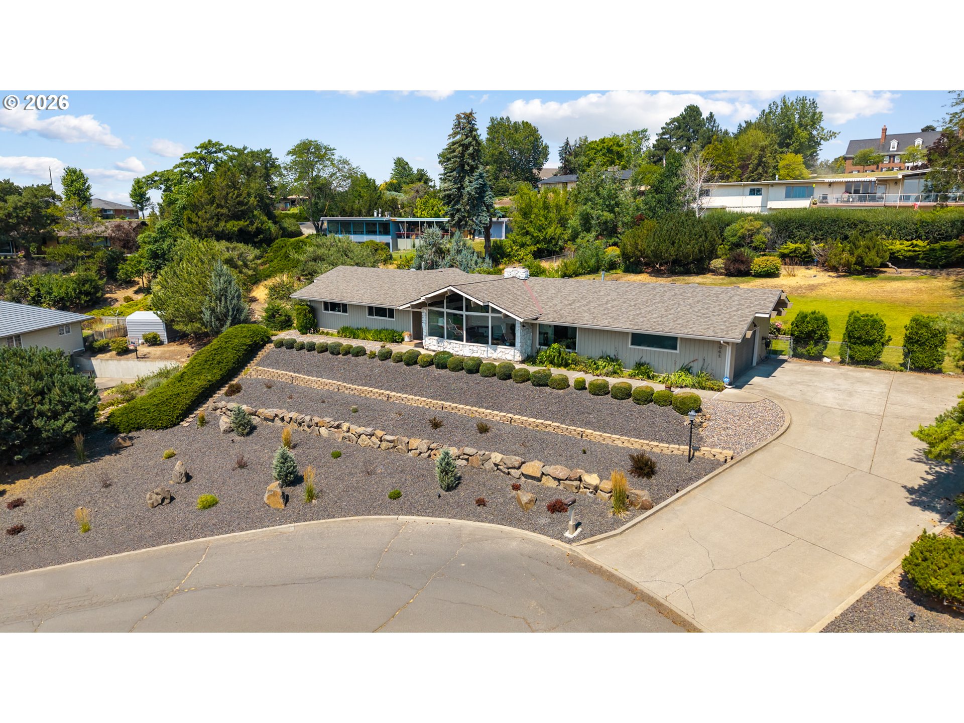 1041 NW 12th Dr, Pendleton, OR 97801 — photo 3