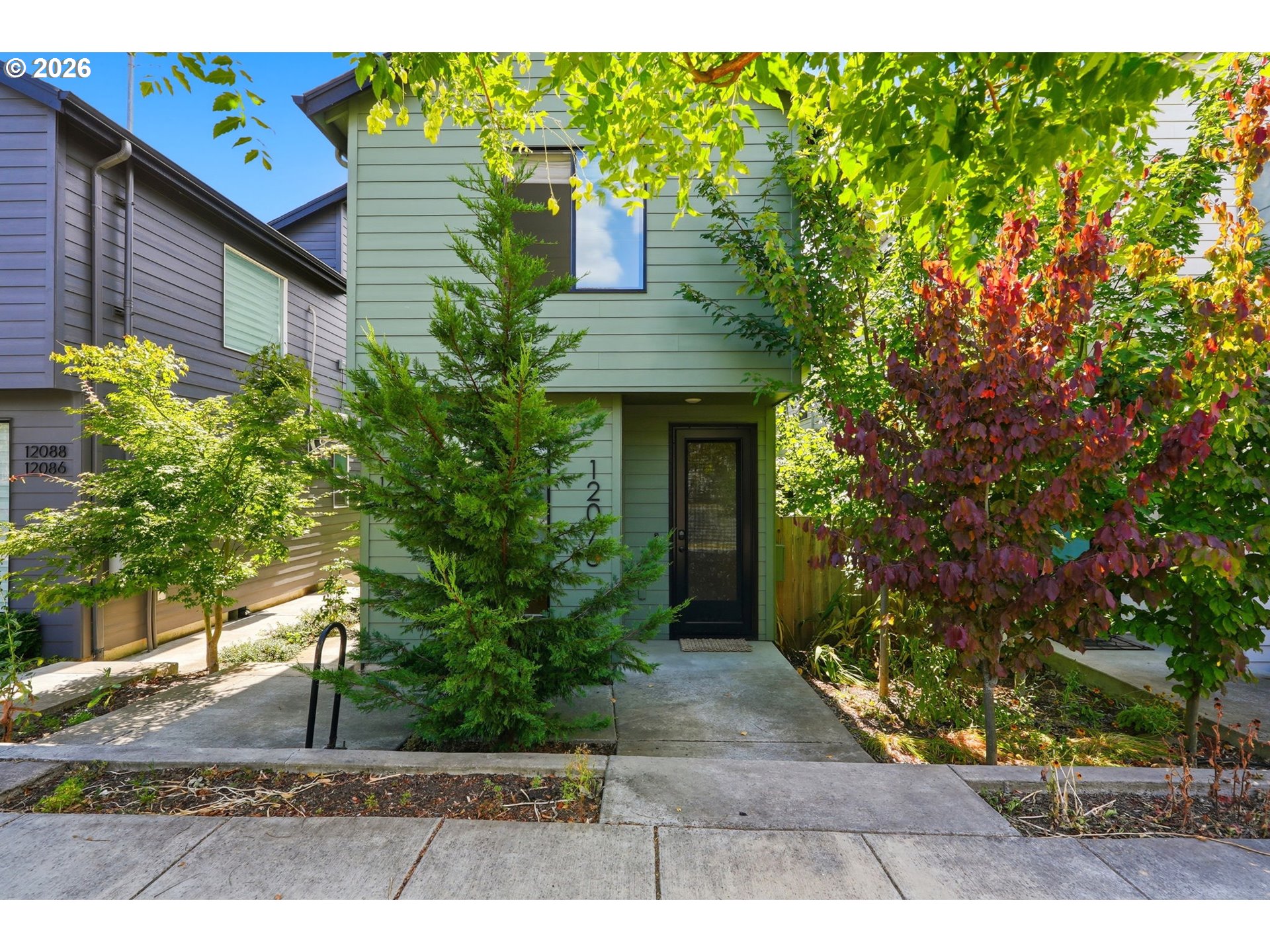 12078 SE Pine St — photo