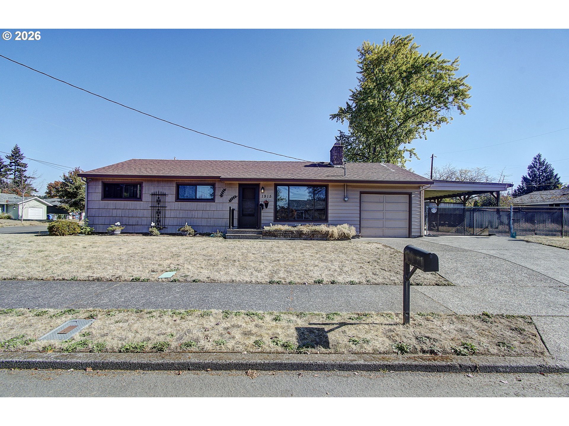 1915 General Anderson Ave — photo