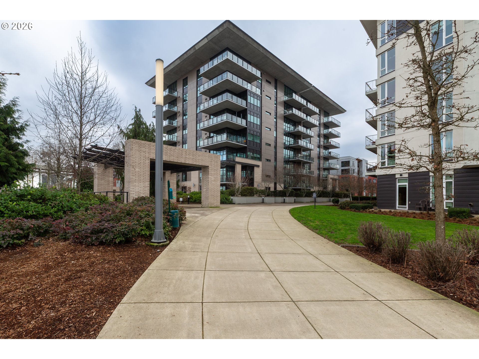 1830 NW Riverscape St 307 — photo