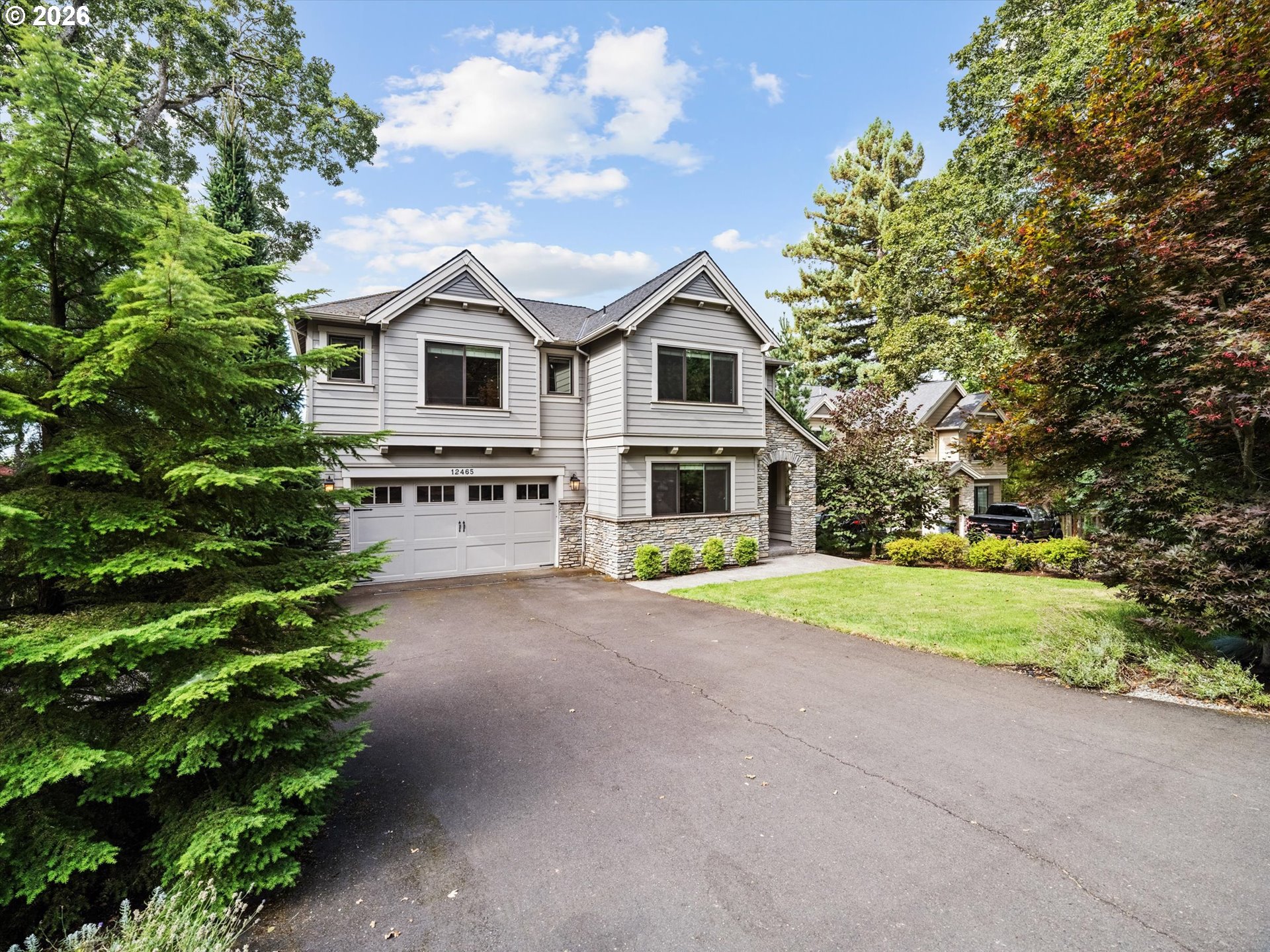 12465 SW Lesser Rd, Portland, OR 97219 — photo 2