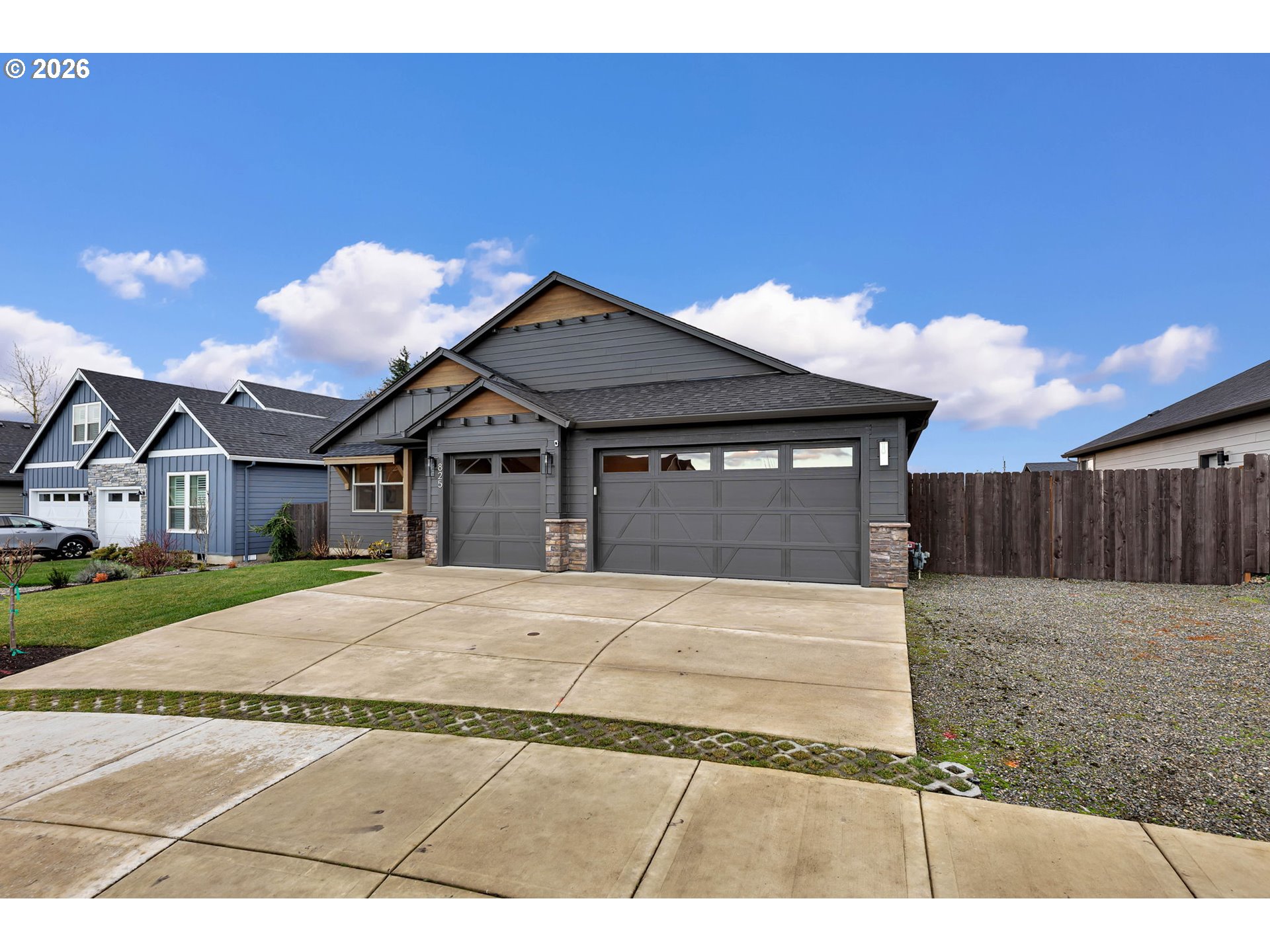 825 S Goose Loop, Ridgefield, WA 98642 — photo 2