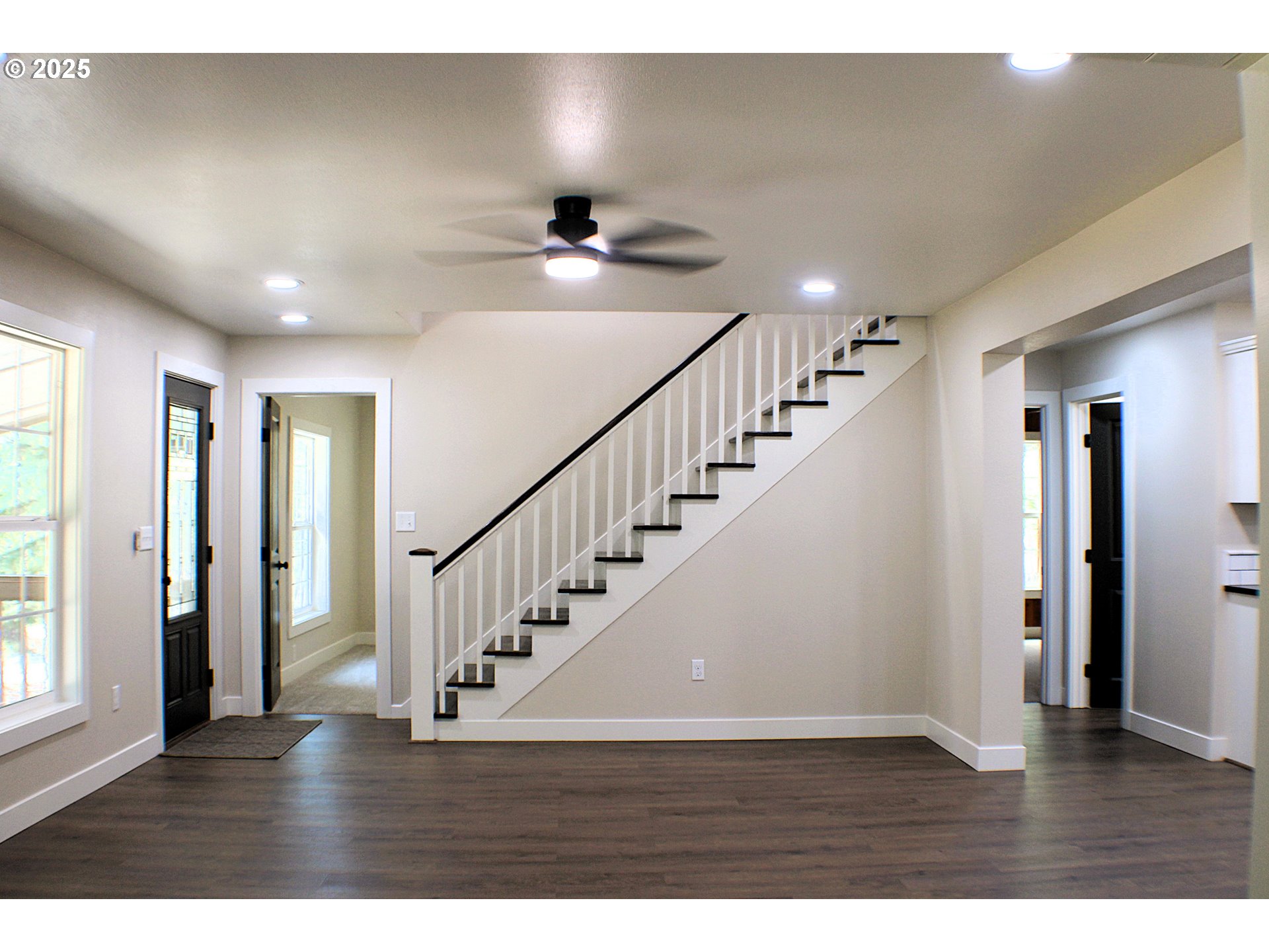 3450 Shoestring Rd, Riddle, OR 97469 — photo 3
