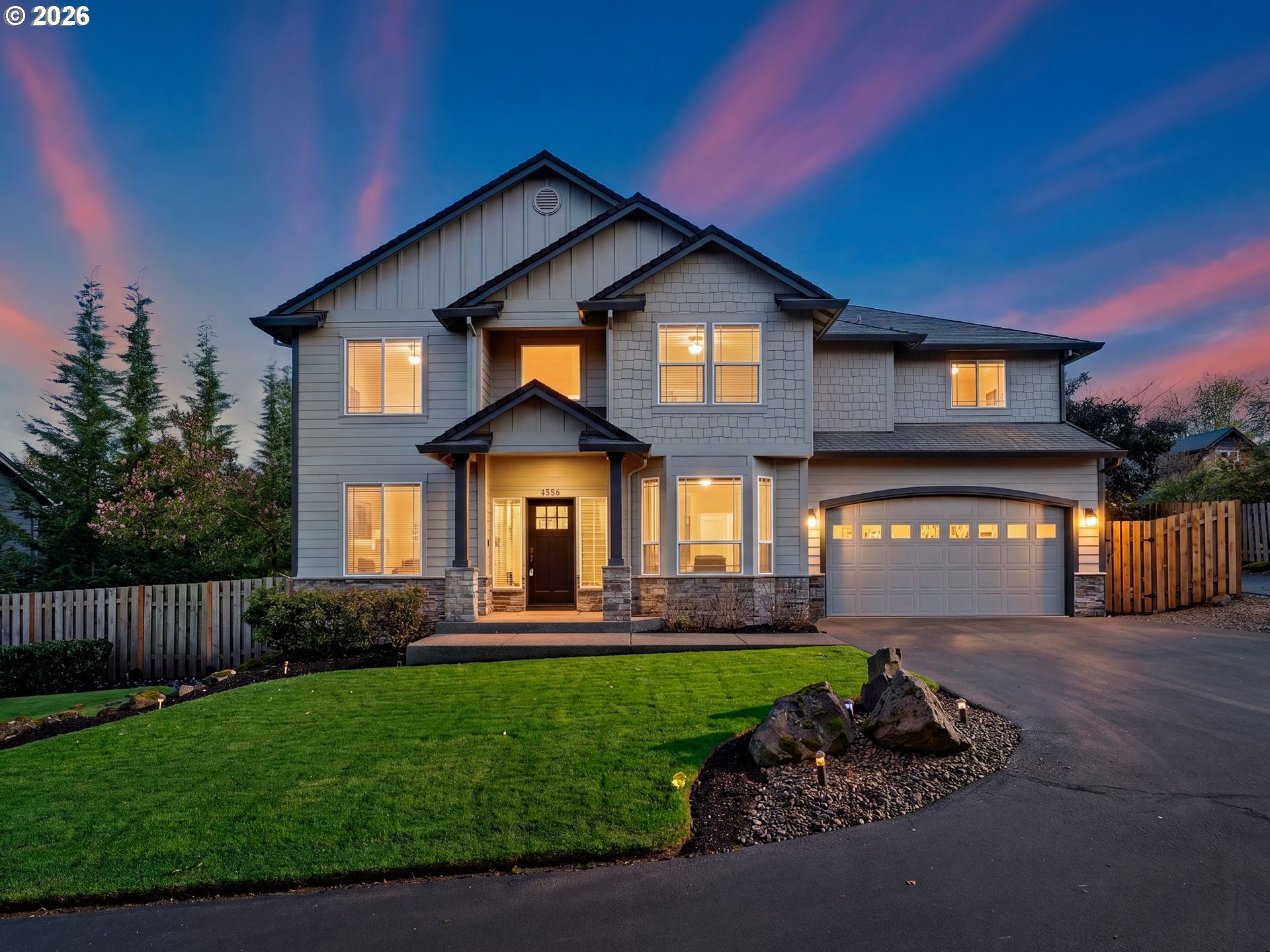 4556 SW Taylors Ferry Rd — photo