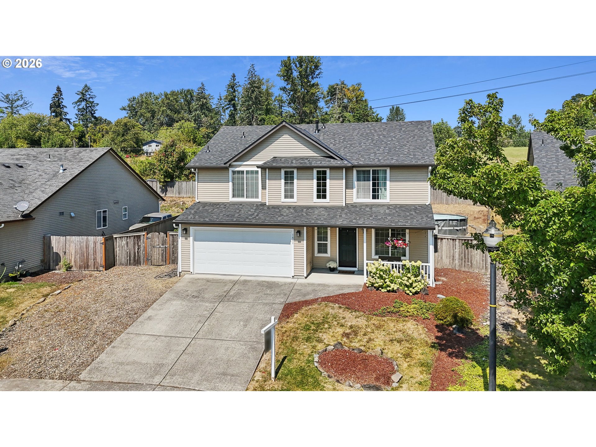 1601 E 4th Way — photo