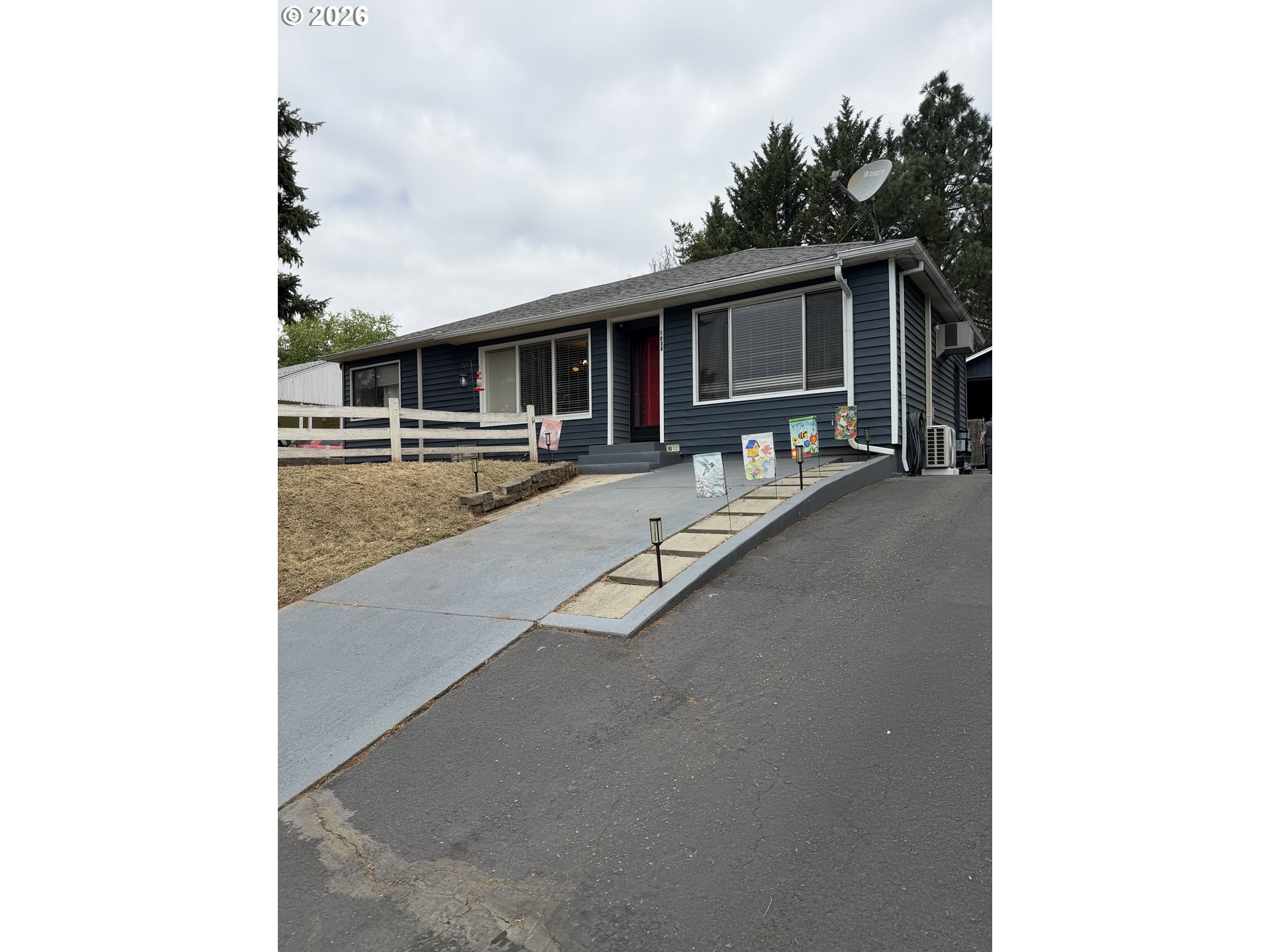 1038 N Myrtle Rd — photo