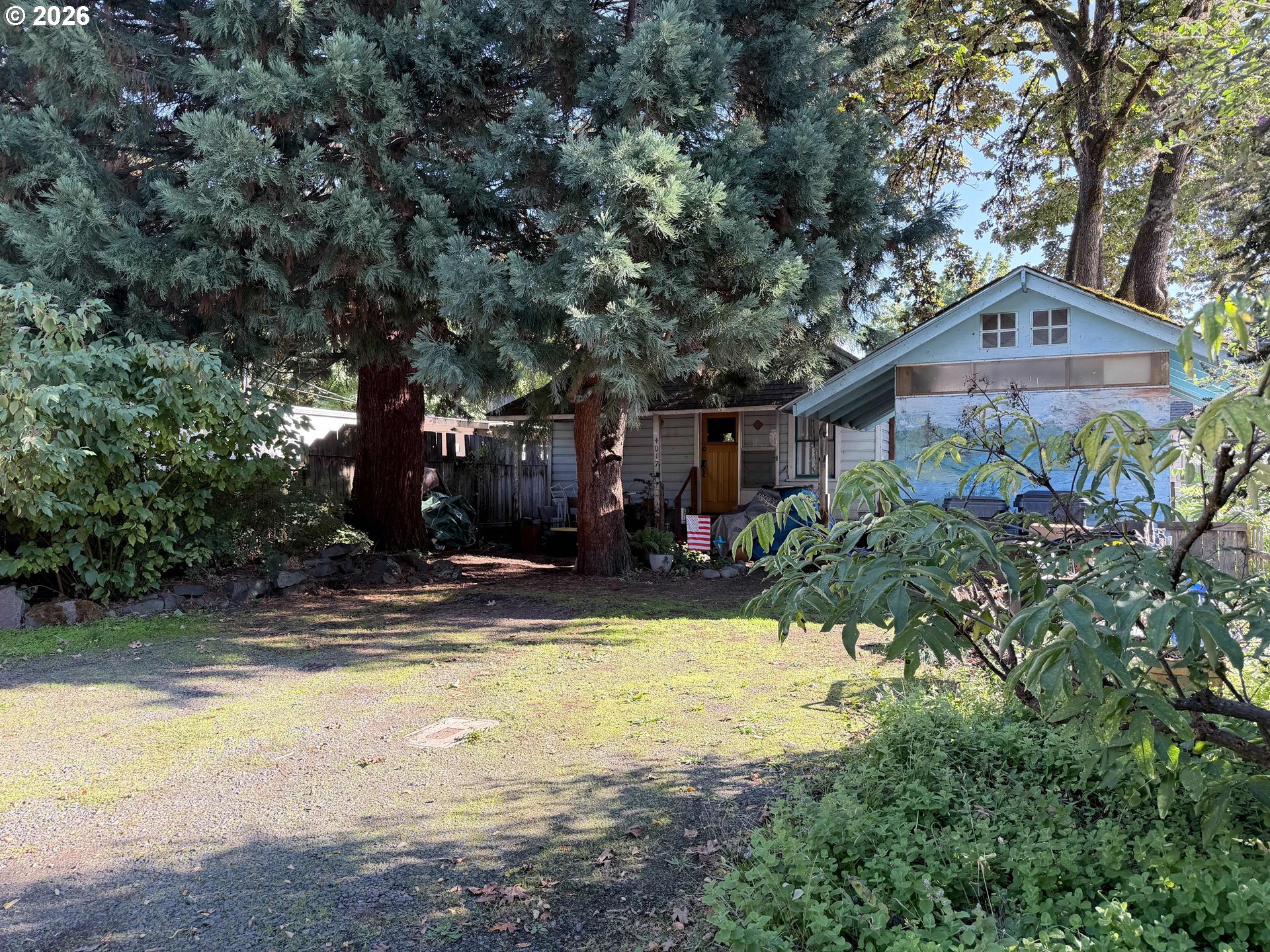 4017 E 16th Ave — photo