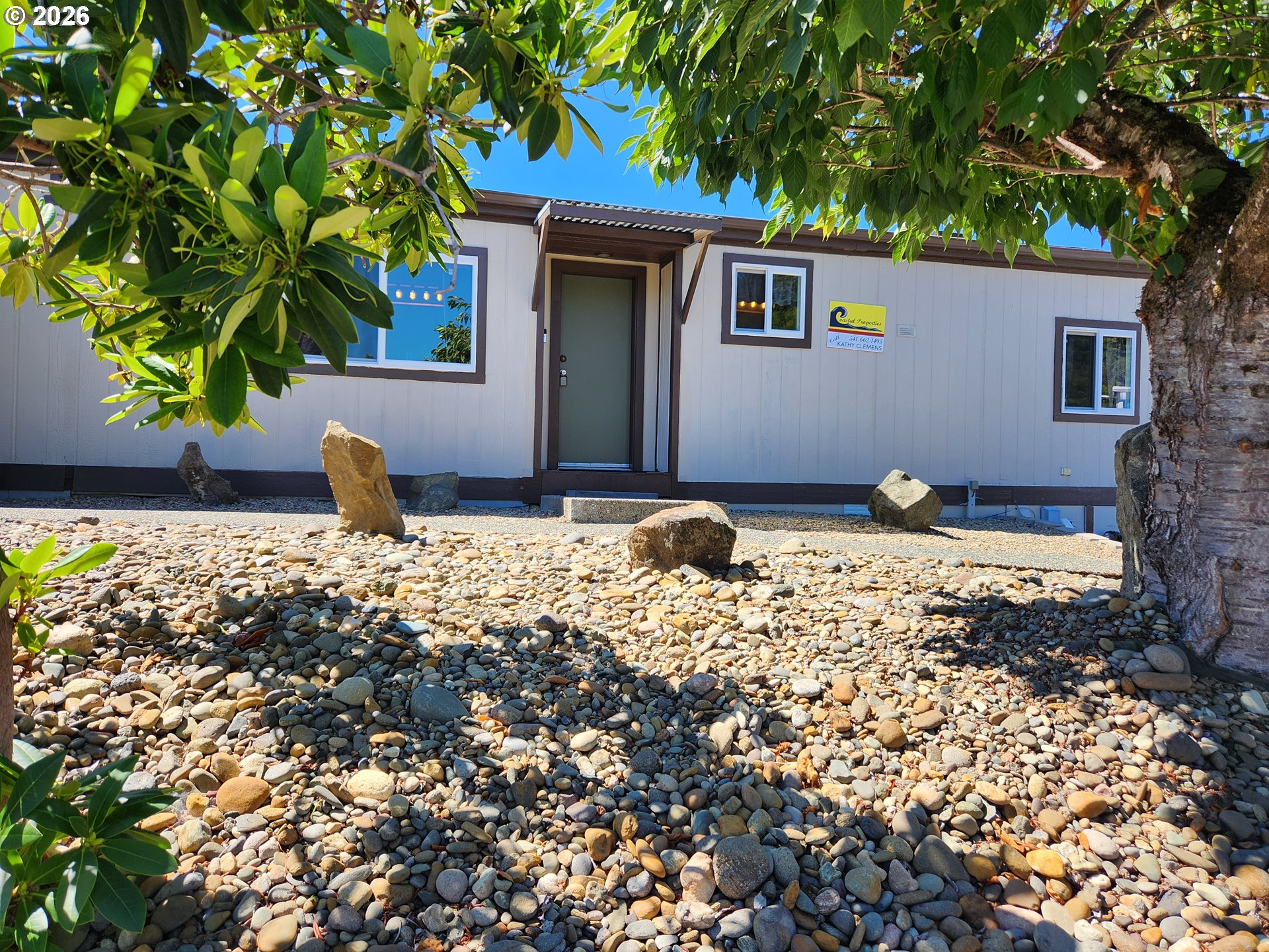 100 River Bend Rd #21, Reedsport, OR 97467