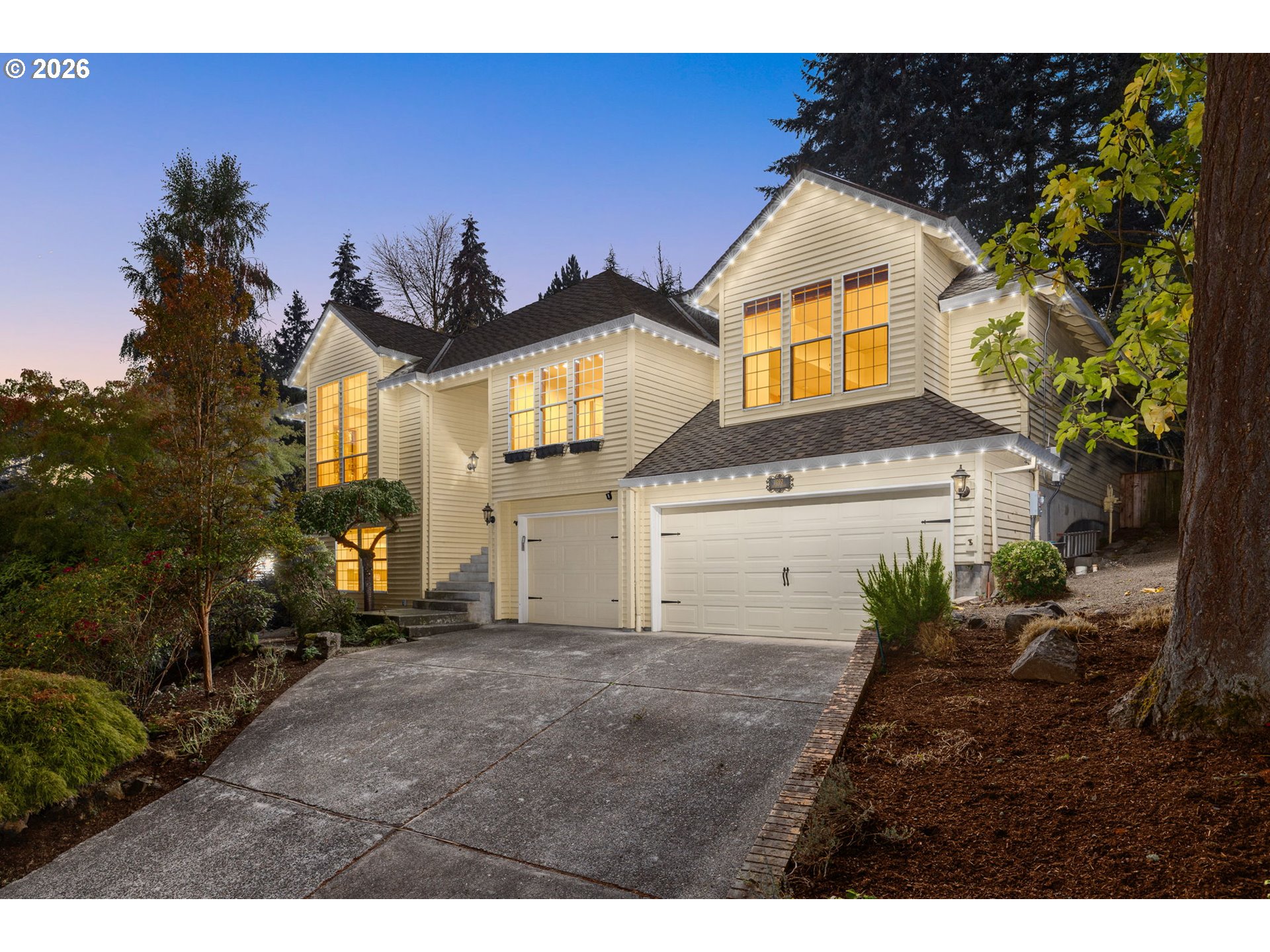 1492 Braemar Dr — photo