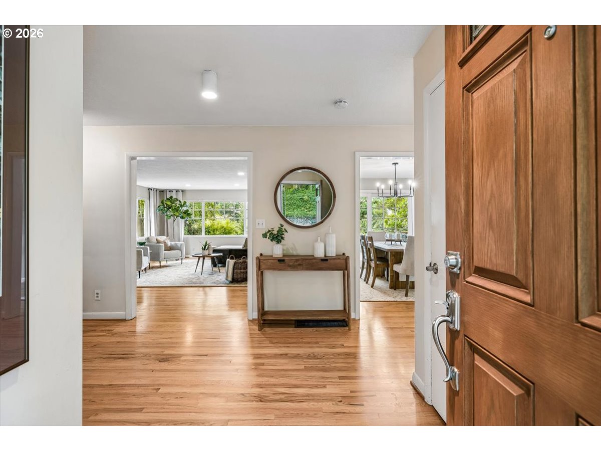 4726 SW Patton Rd, Portland, OR 97221 — photo 3