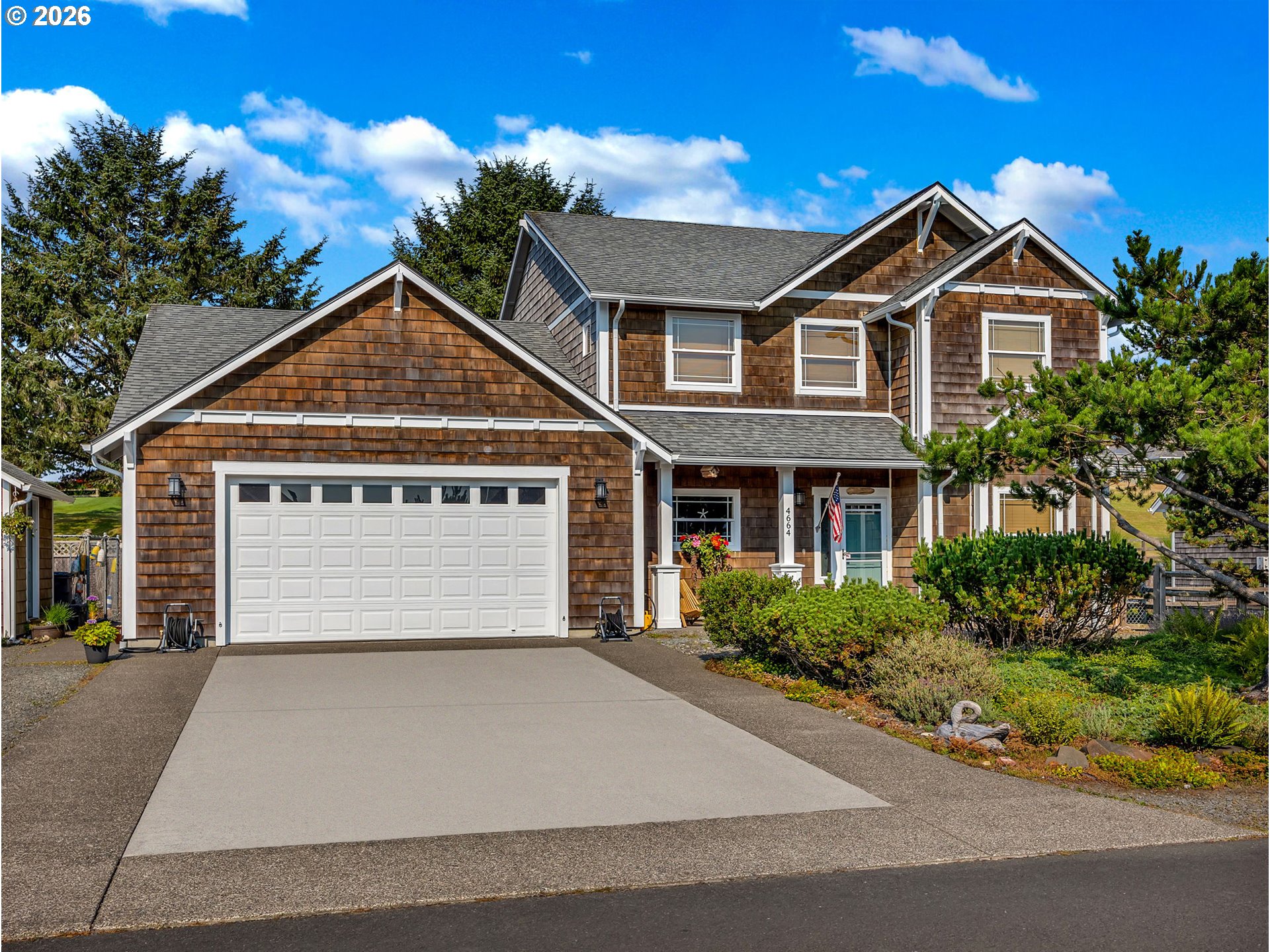 4664 Sheridan Dr — photo