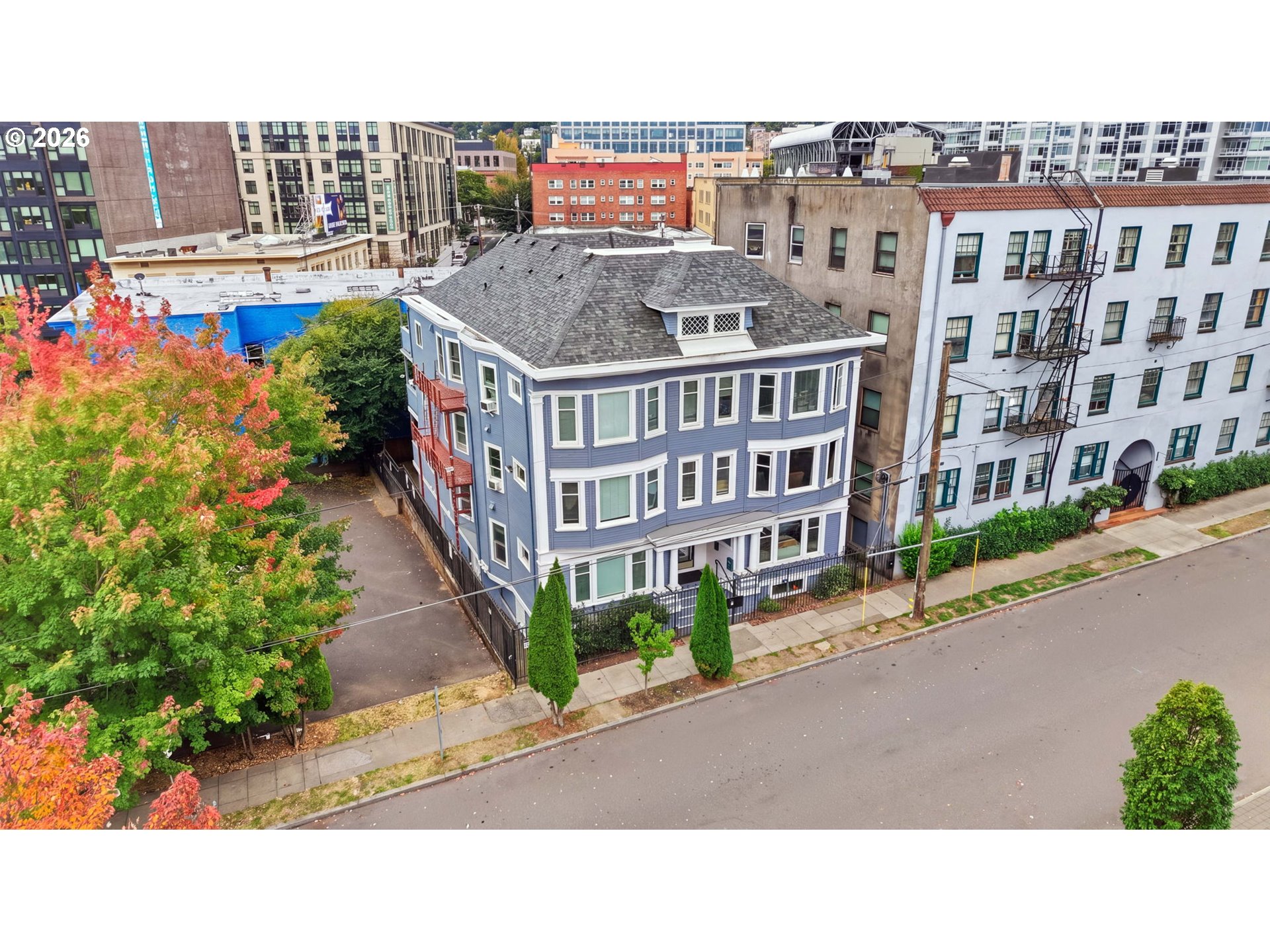 1714 NW Couch St Unit 7 — photo