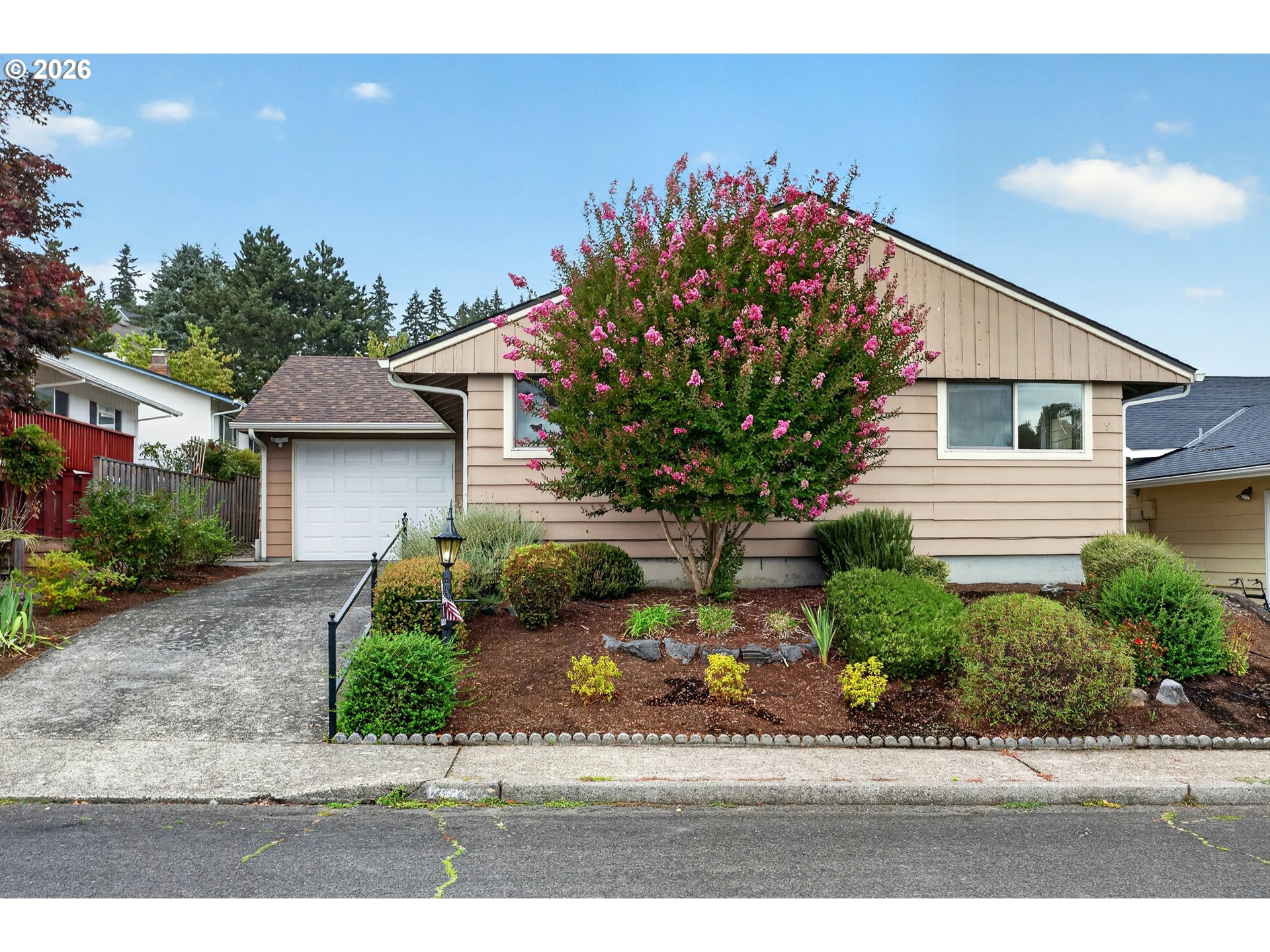 12525 SW Prince Edward Ct — photo