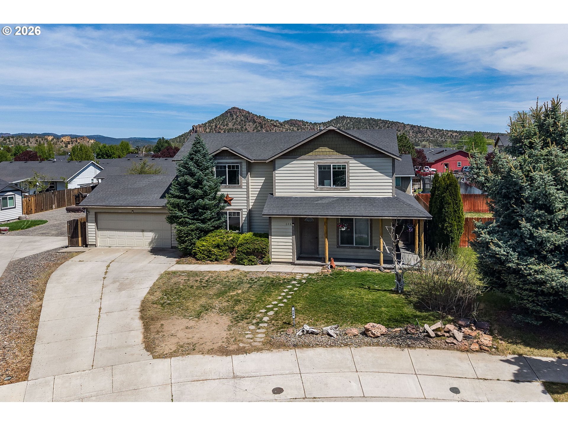 648 NE Cougar Loop — photo