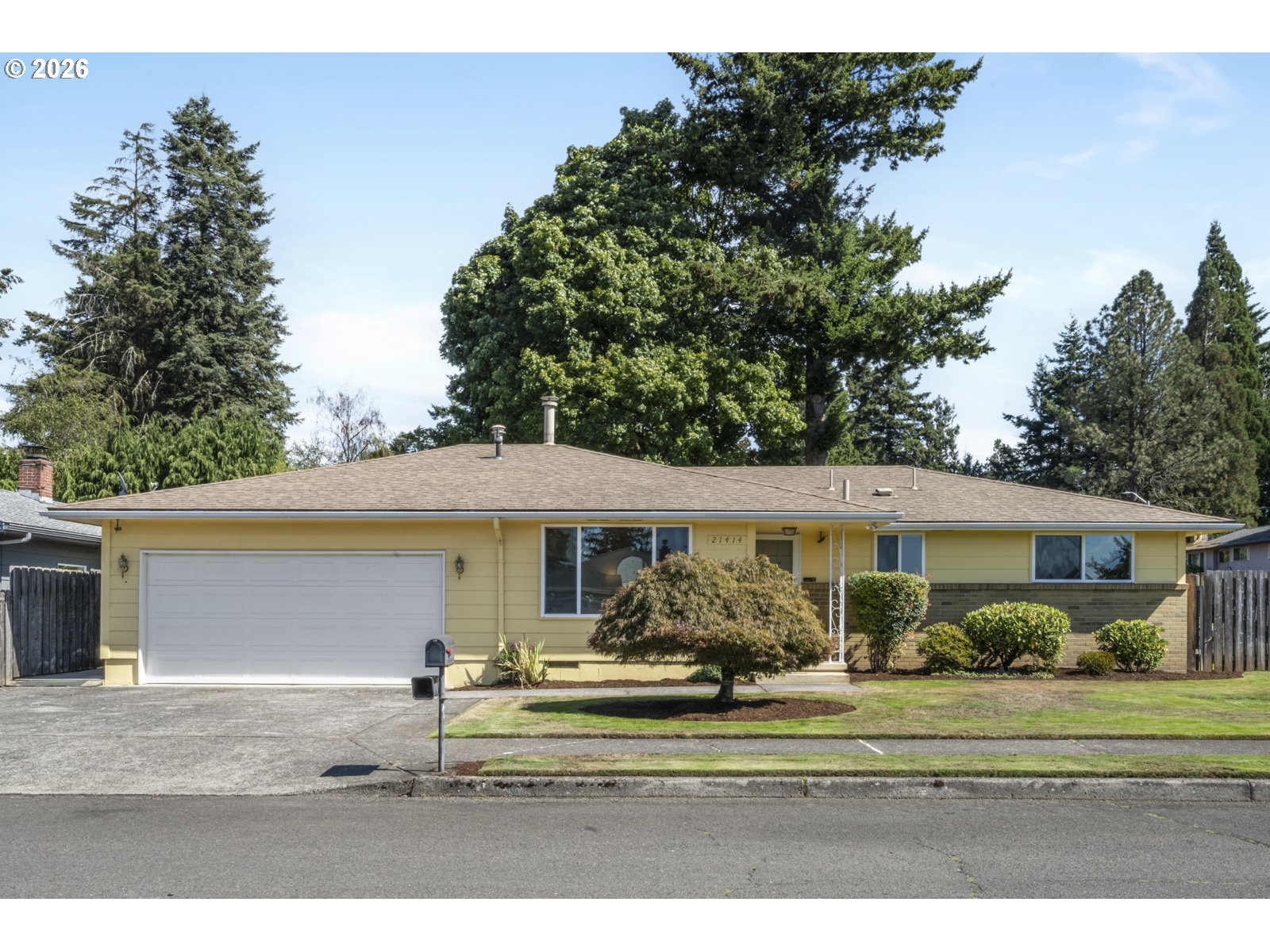 21414 SE Salmon St — photo