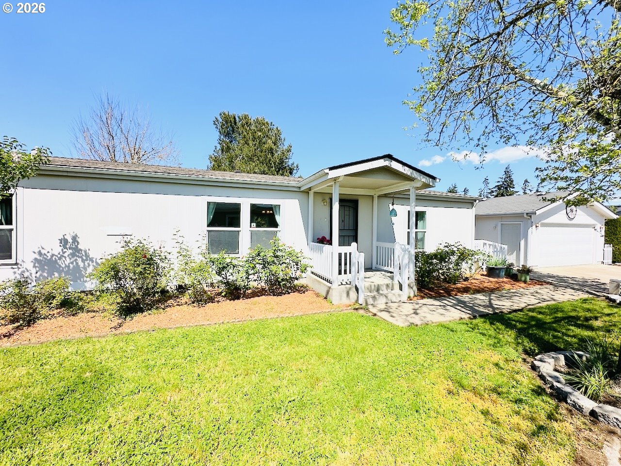 2438 Maia Loop, Springfield, OR 97477 — photo 3