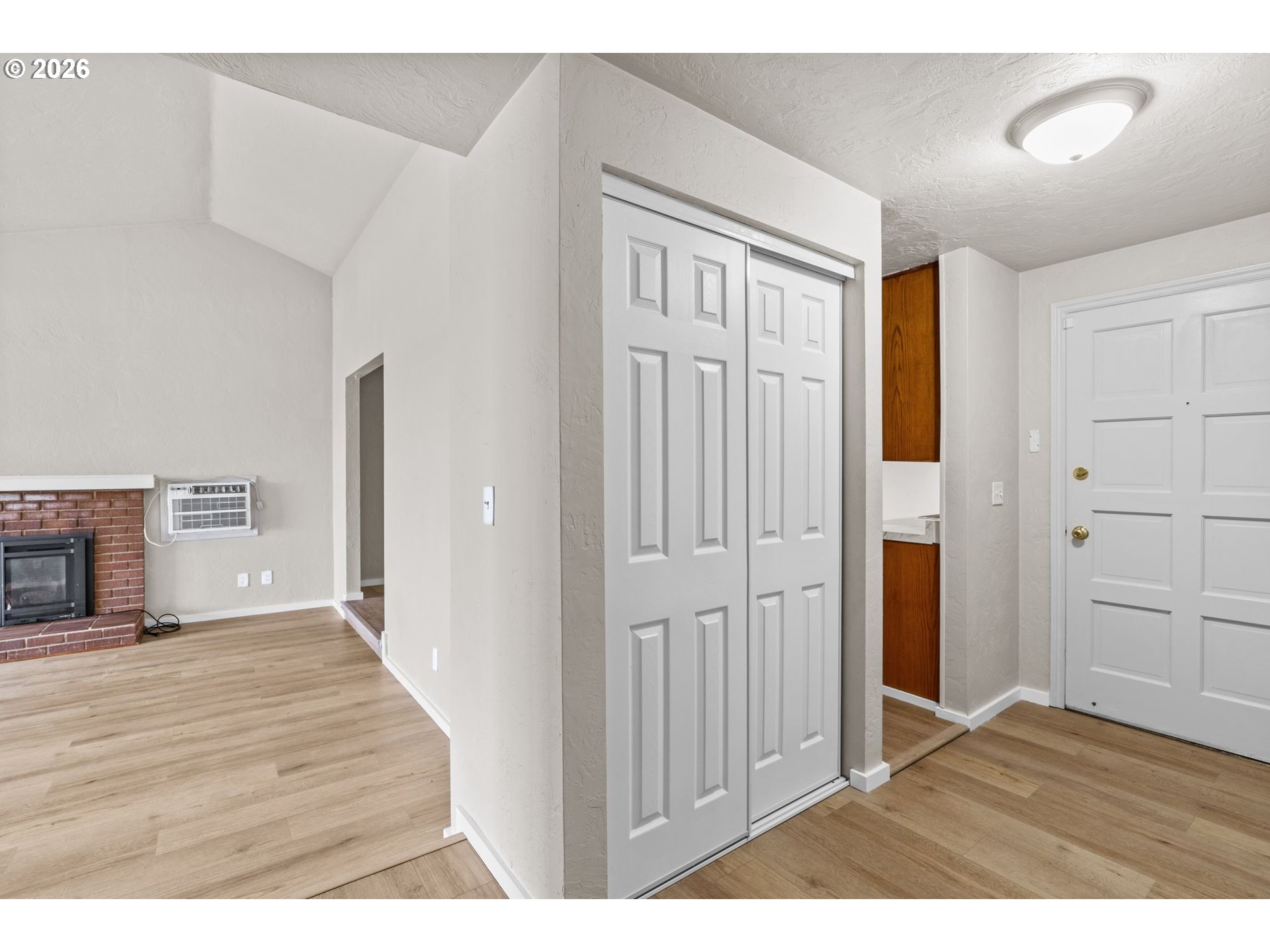 2082 Ohio St, Eugene, OR 97402 — photo 2