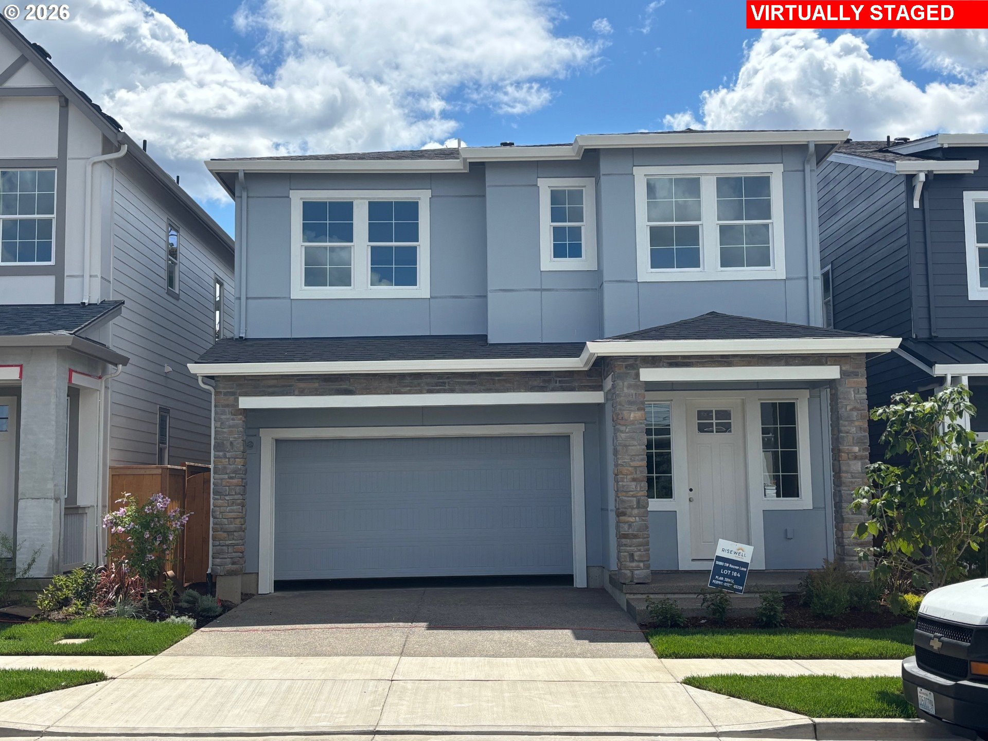 18090 SW Hoover Ln — photo