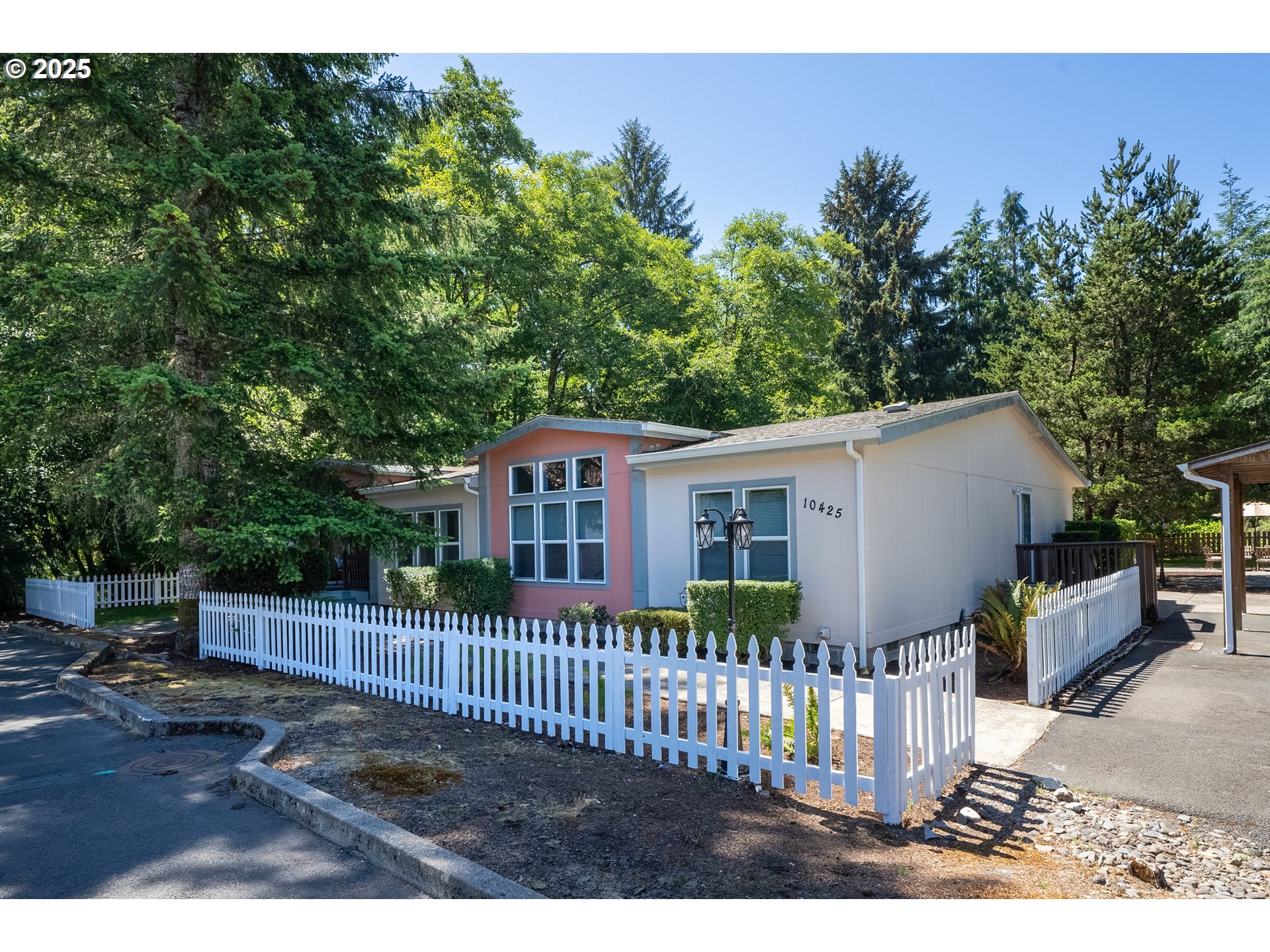 10425 Neahkahnie Creek Rd — photo