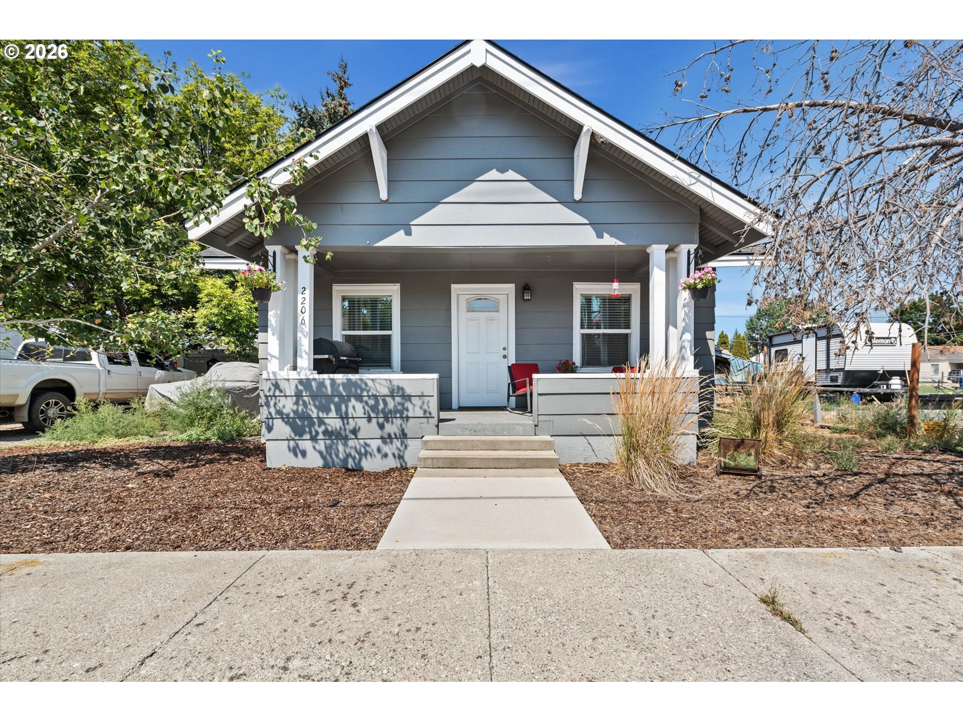 2206 Mitchell Ave — photo
