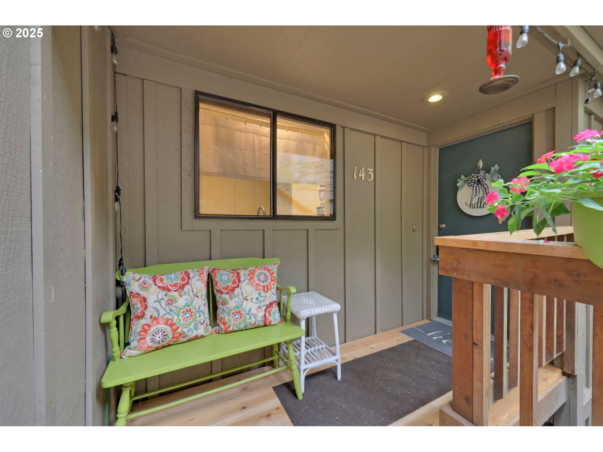 143 Treehill Loop, Eugene, OR 97405 — photo 2