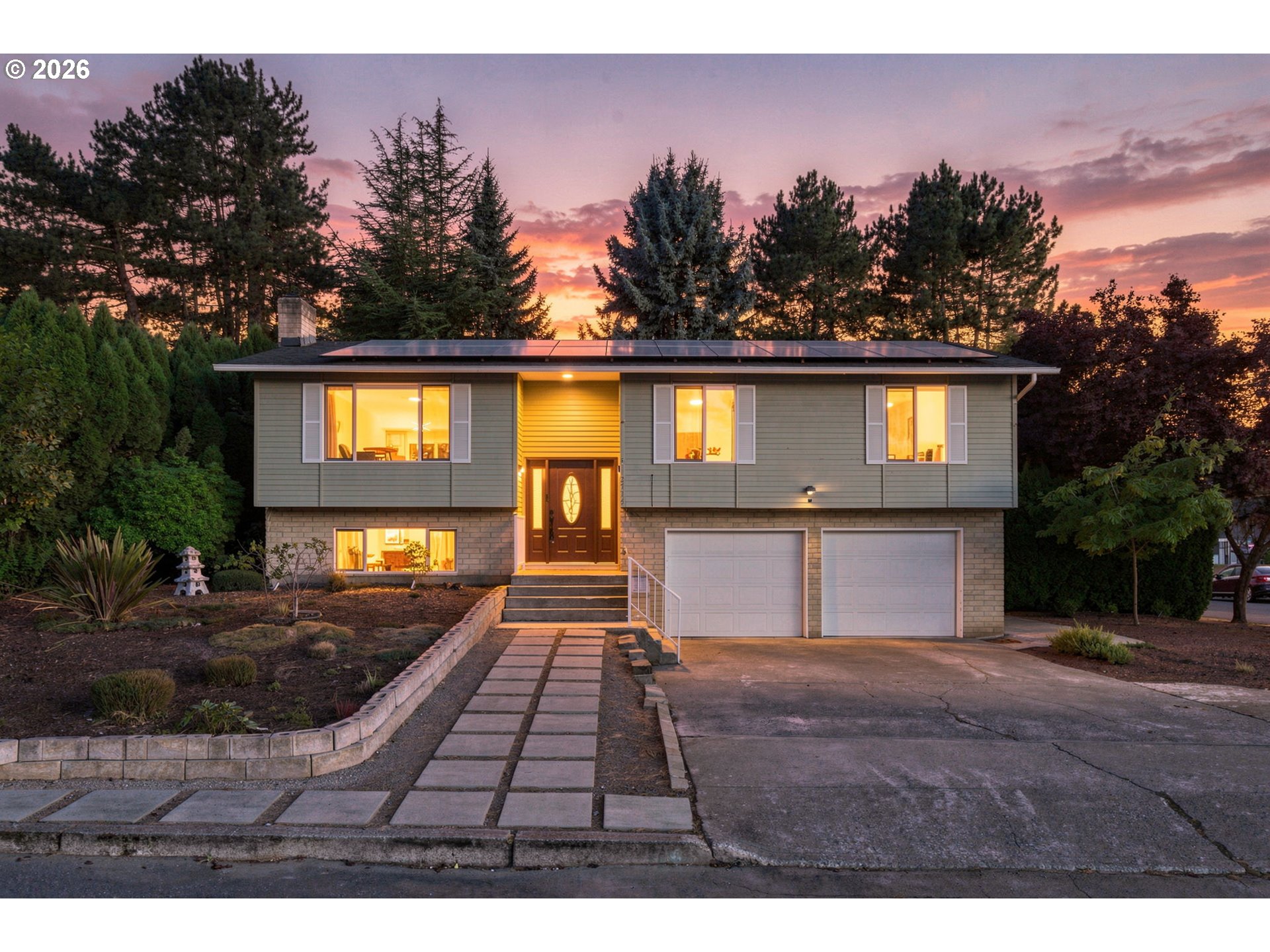12714 NE 8th Ct — photo