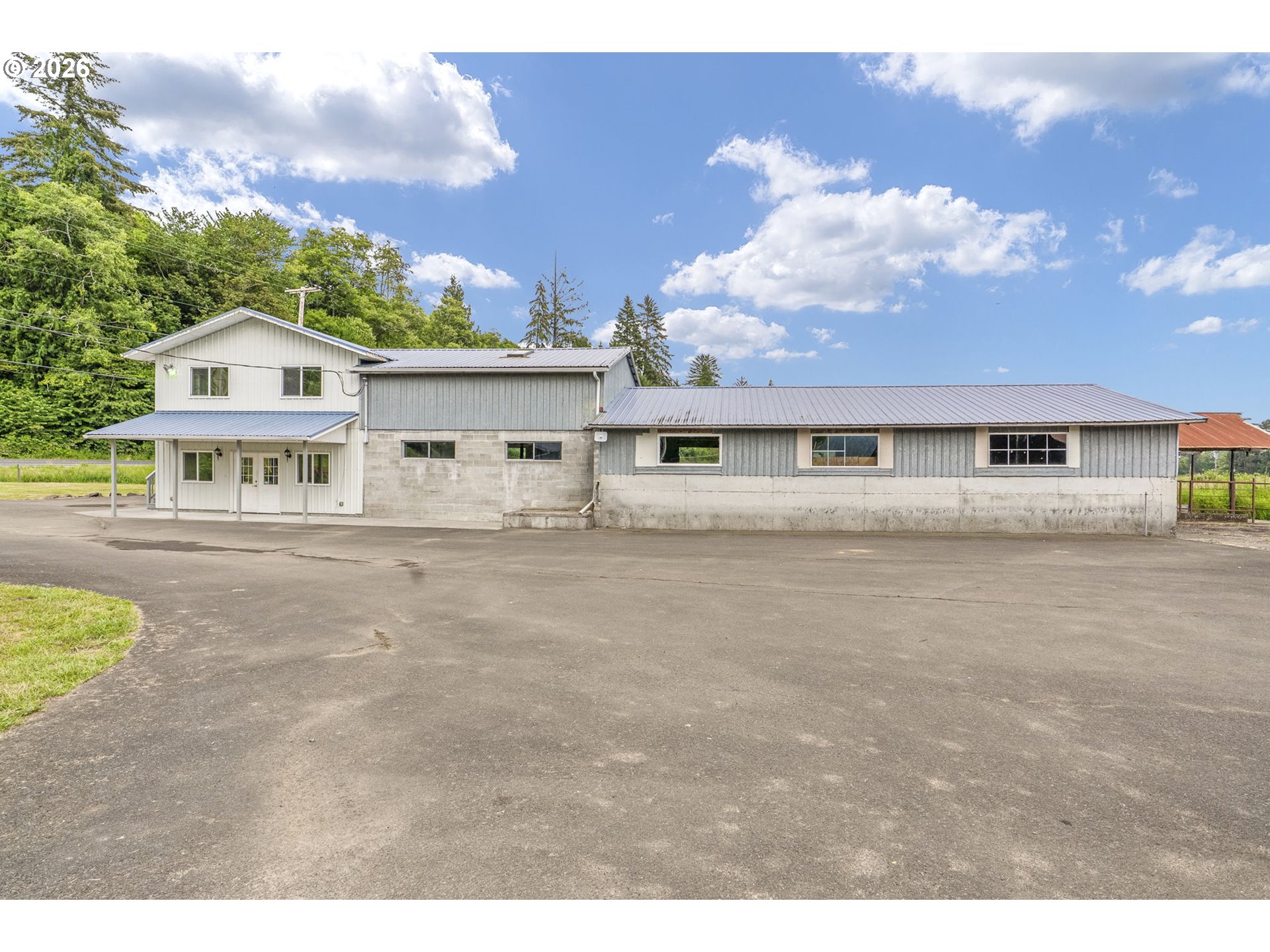 957 W State Route 4 — photo