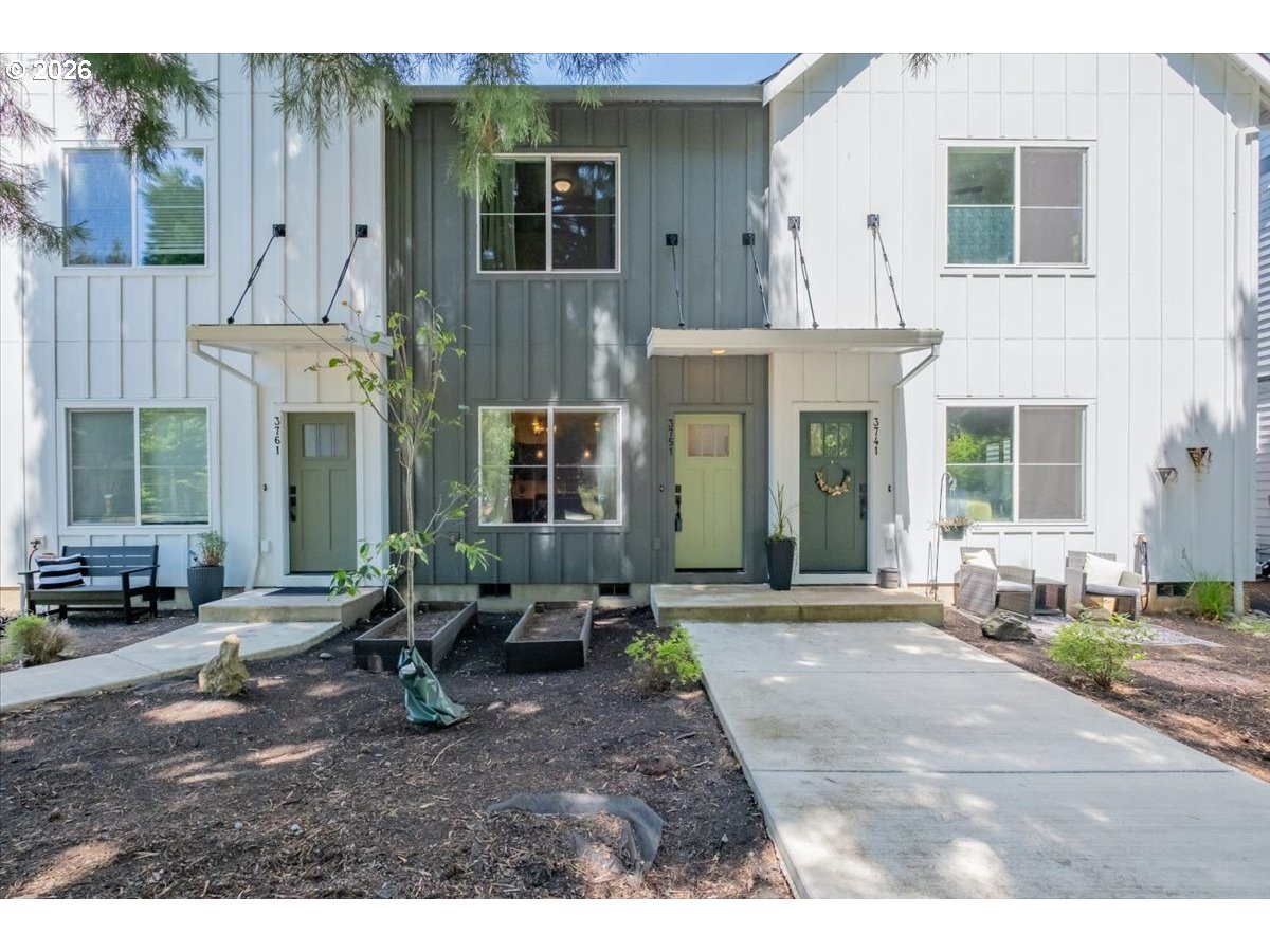 3751 Village Center Dr SE — photo
