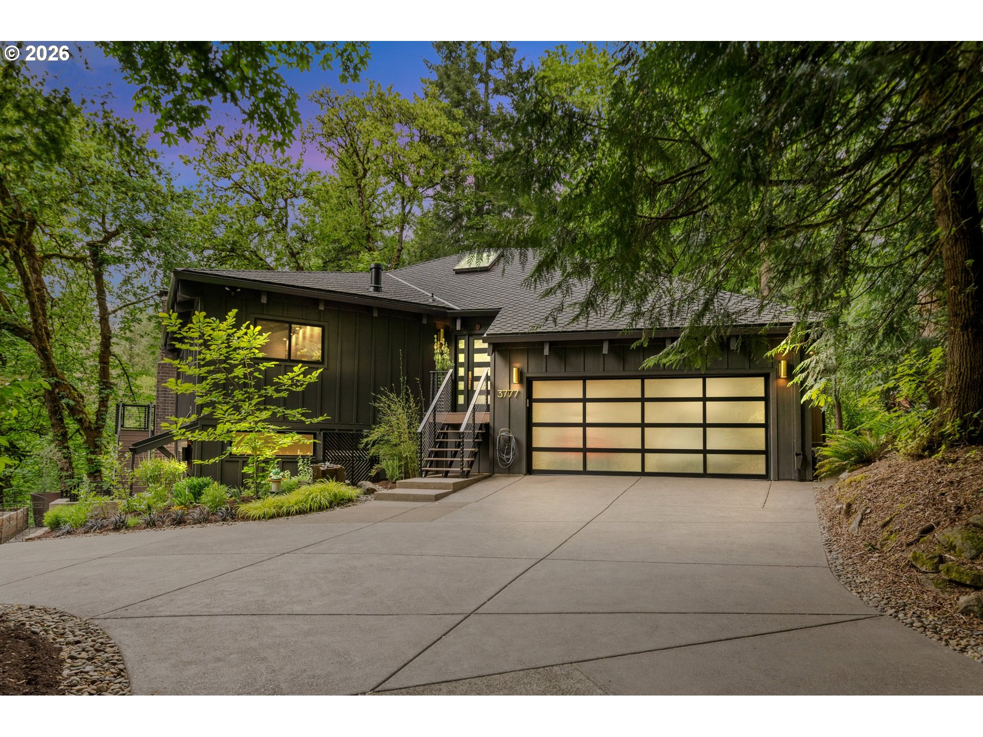 3777 Parkwood Way — photo