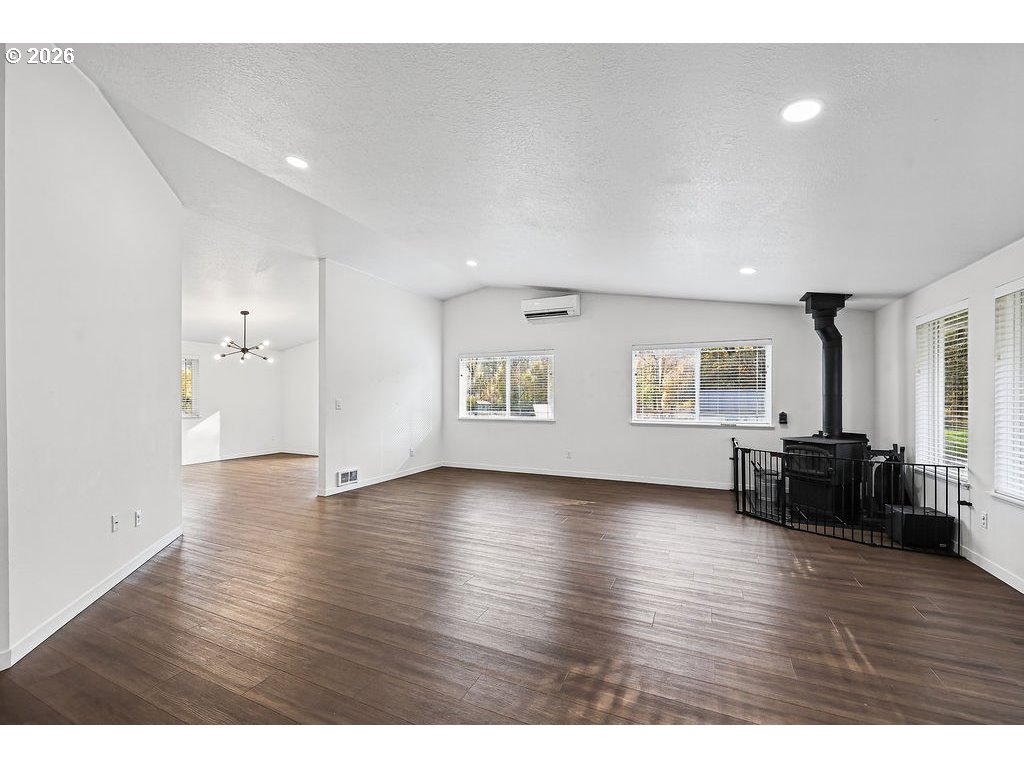 92007 Maple Ln, Springfield, OR 97478 — photo 2
