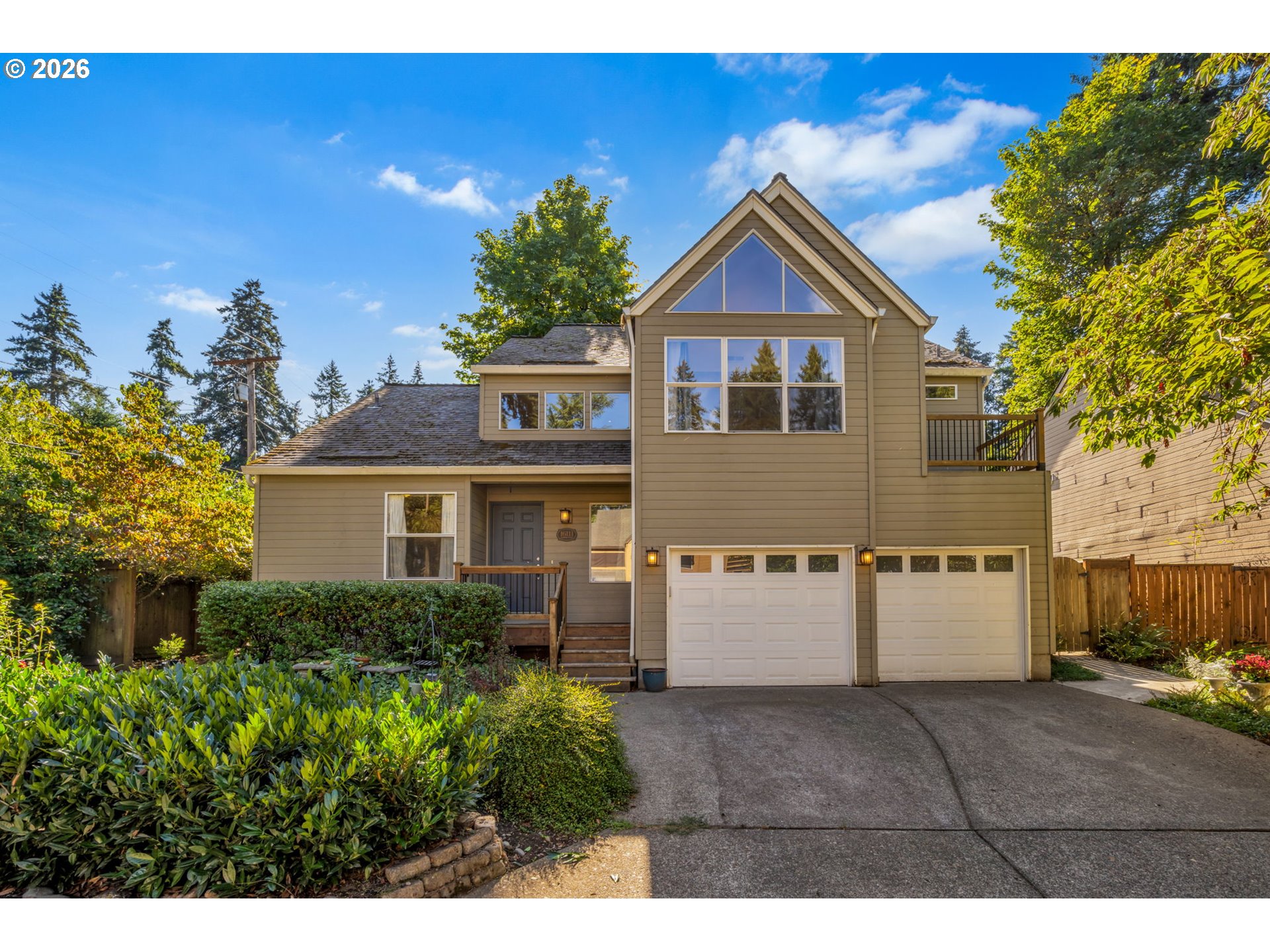 16111 Lindsay Ct — photo