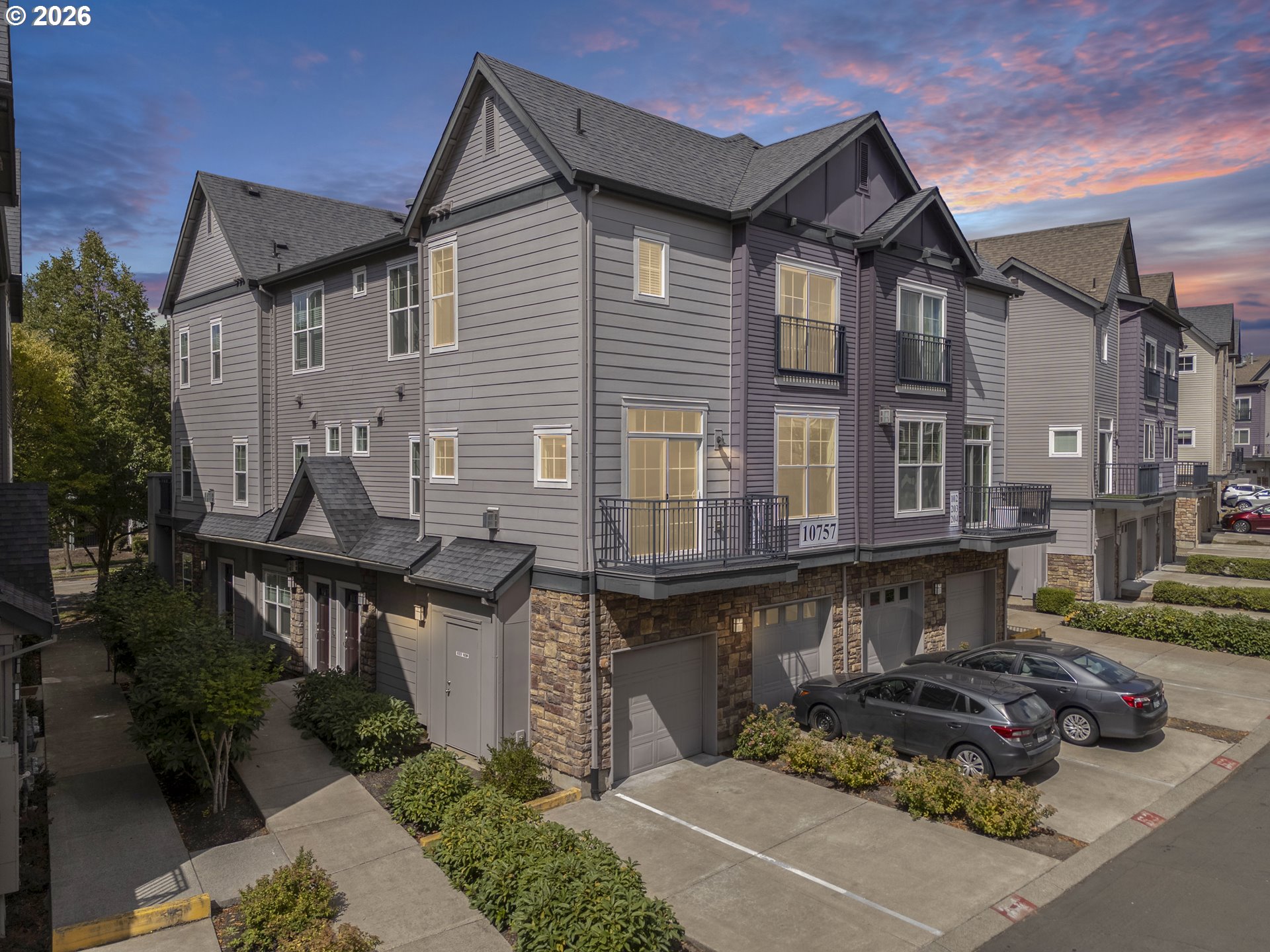 10757 NE Red Wing Way 201 — photo