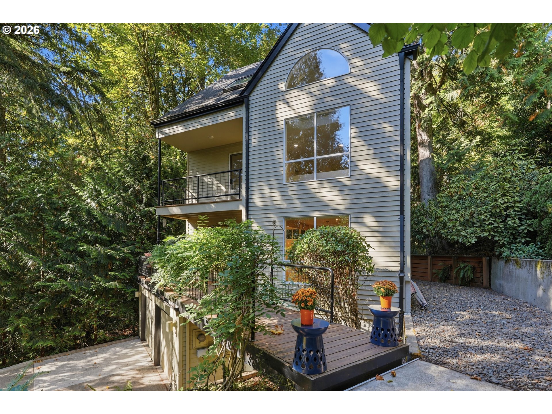 3921 SW Sweetbriar Dr — photo
