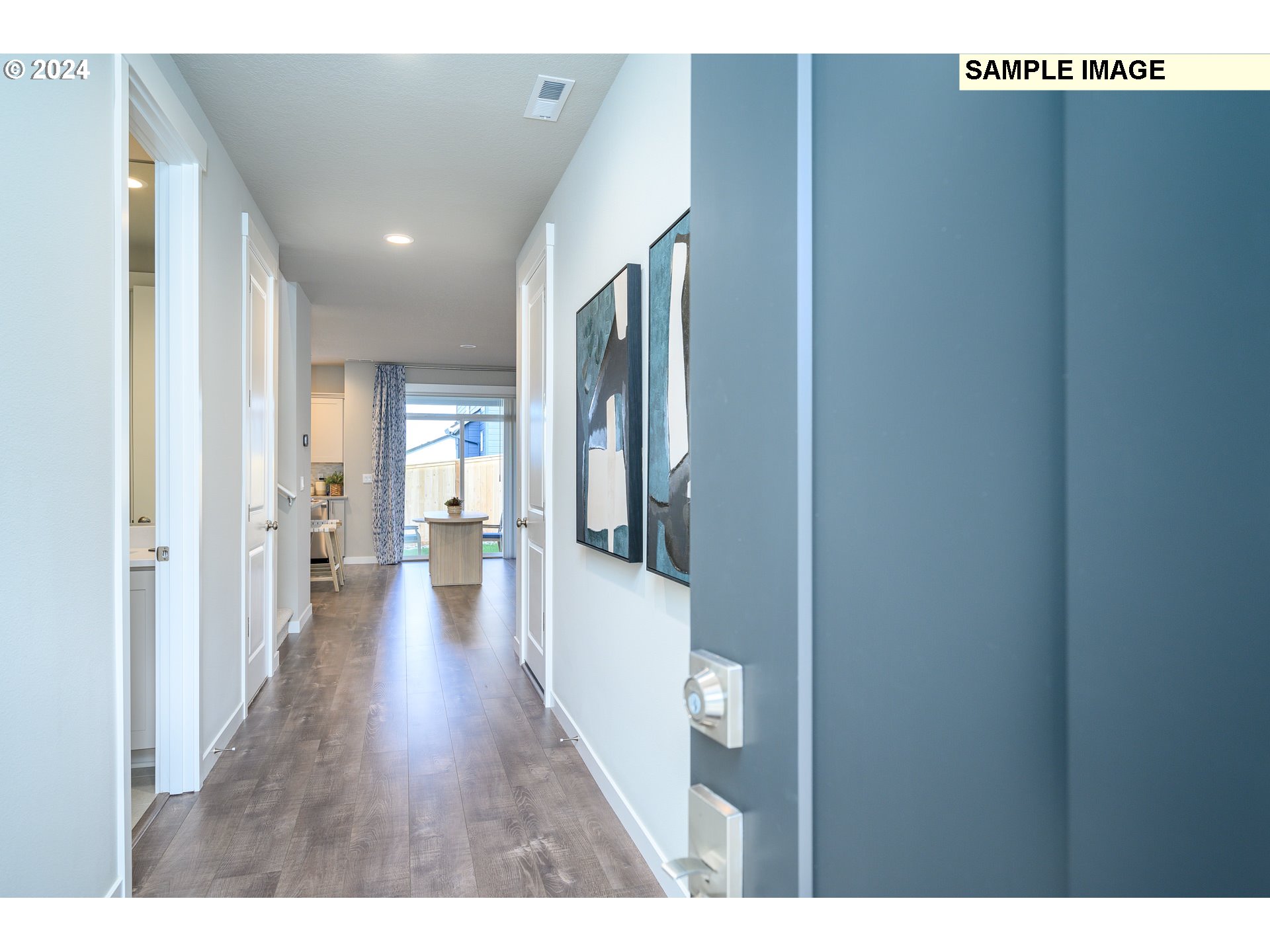 206 N 89th Loop, Ridgefield, WA 98642 — photo 2
