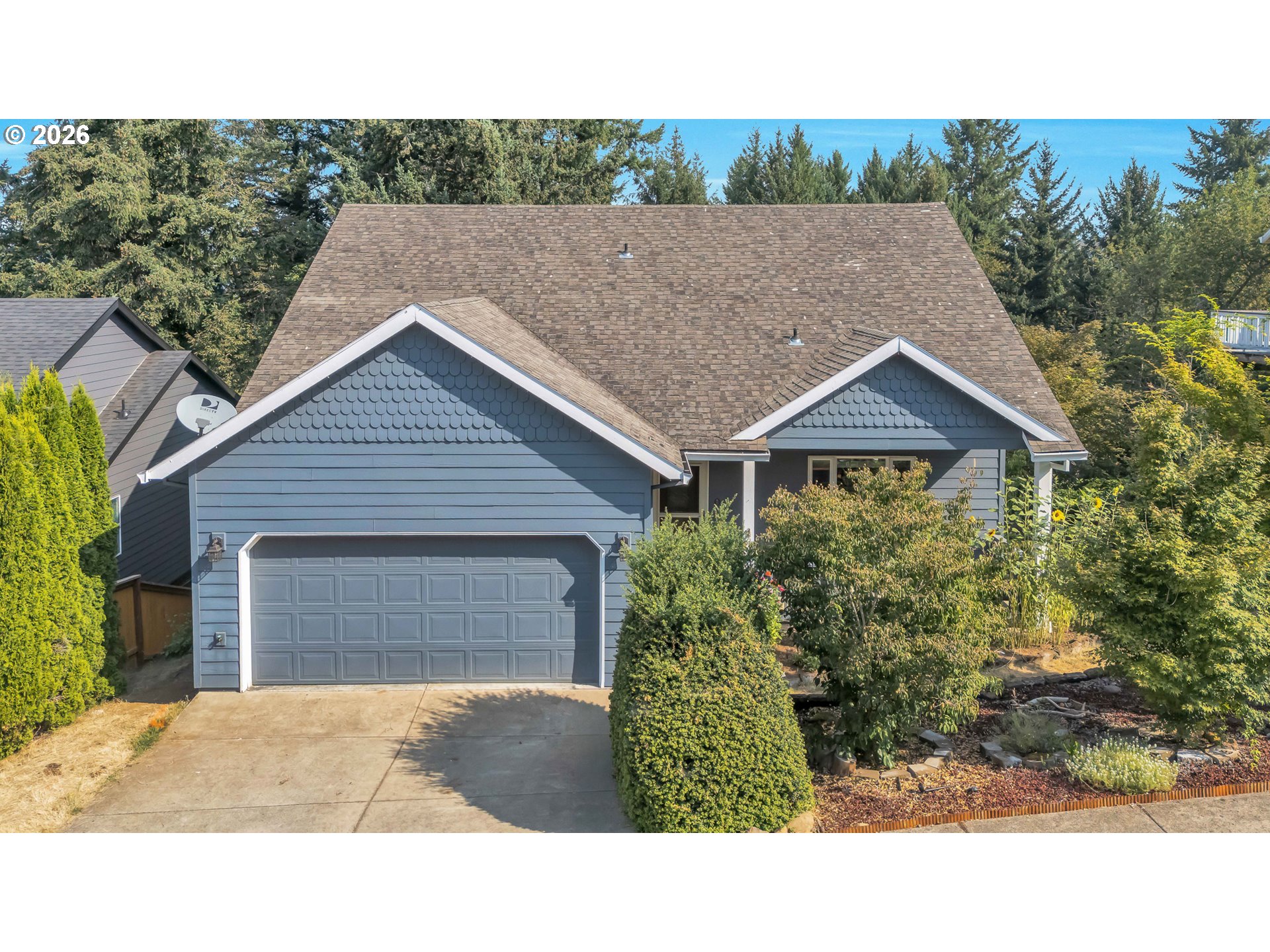 719 SE Forest Glen Rd — photo