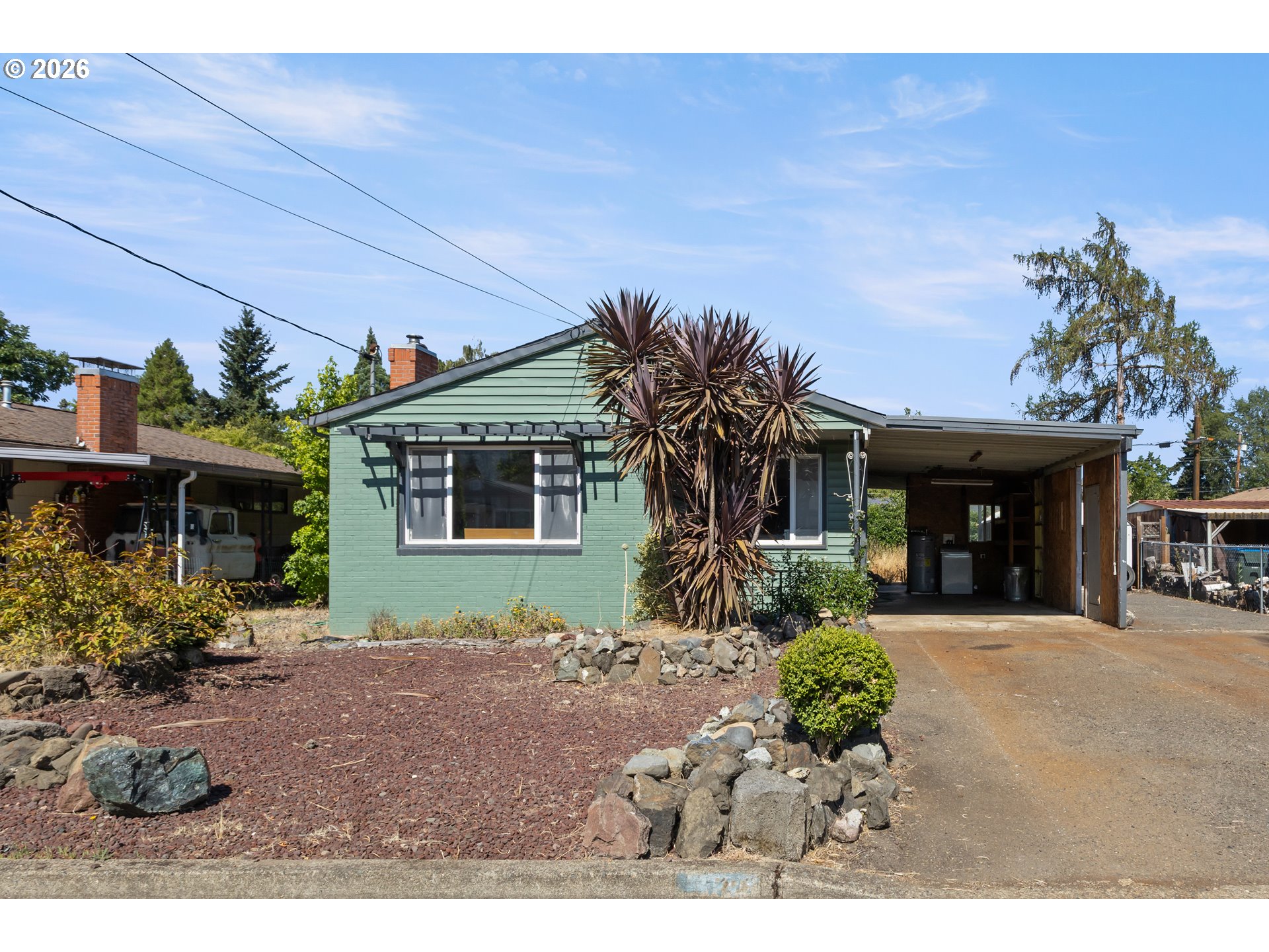 324 W Berdine St — photo