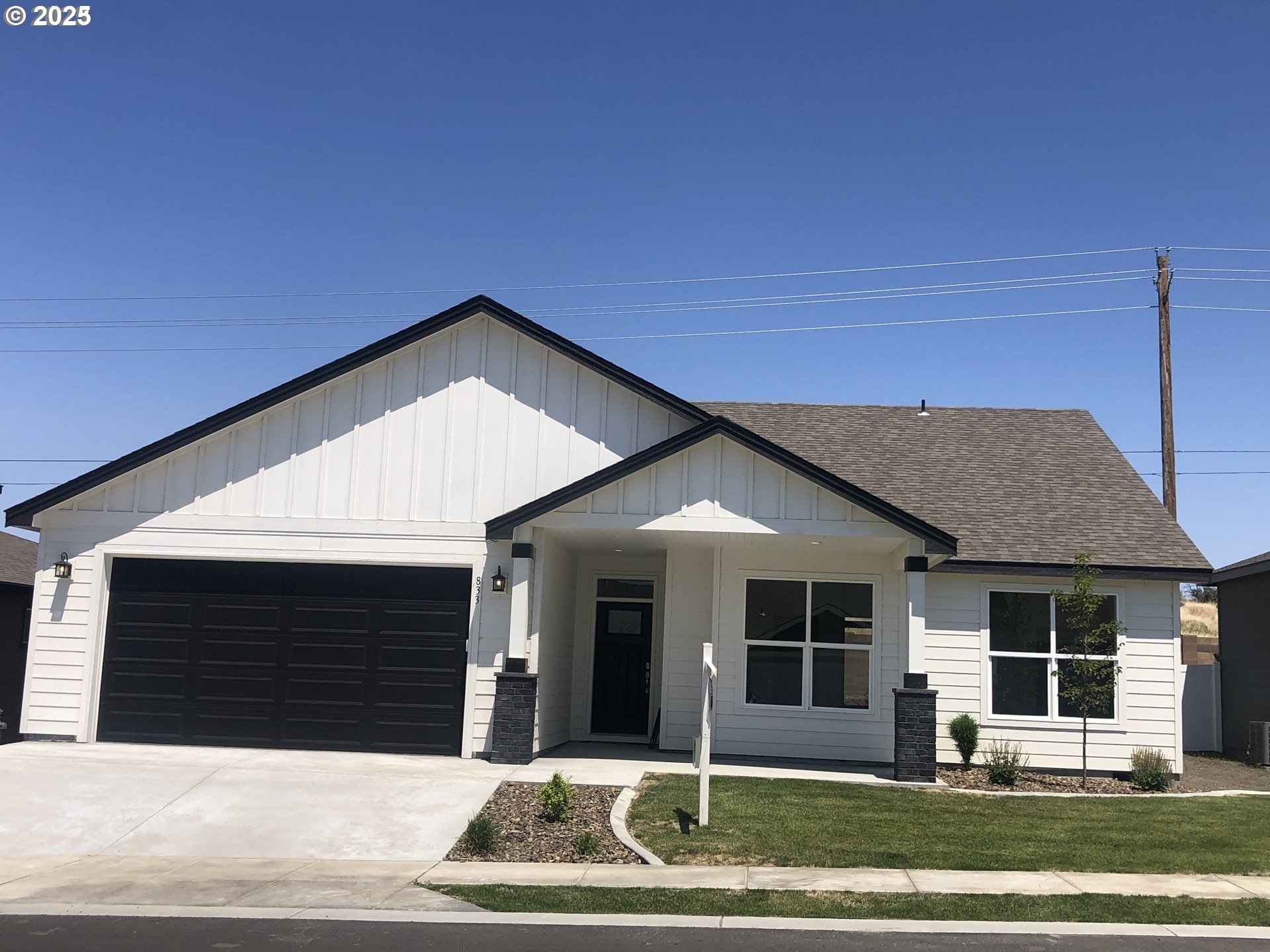 833 E Autumn Ave — photo