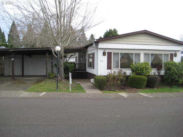 5355 River Rd 98 — photo