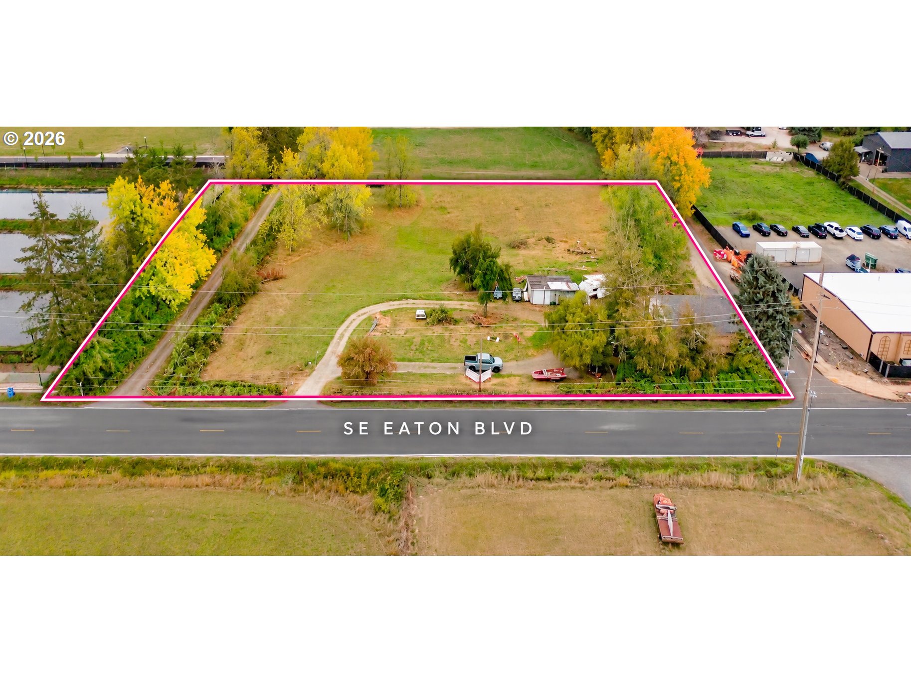 2312 SE Eaton Blvd — photo