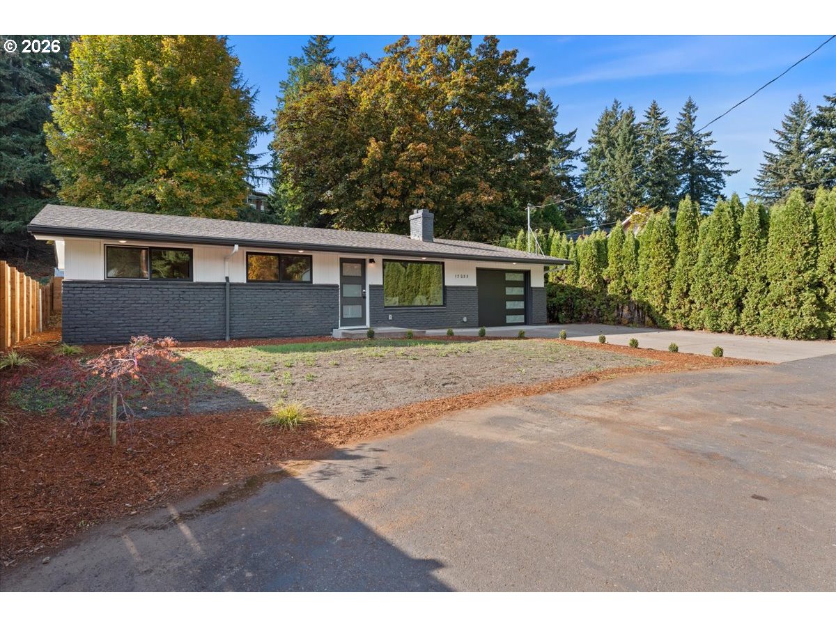 17055 SE Webster Rd — photo