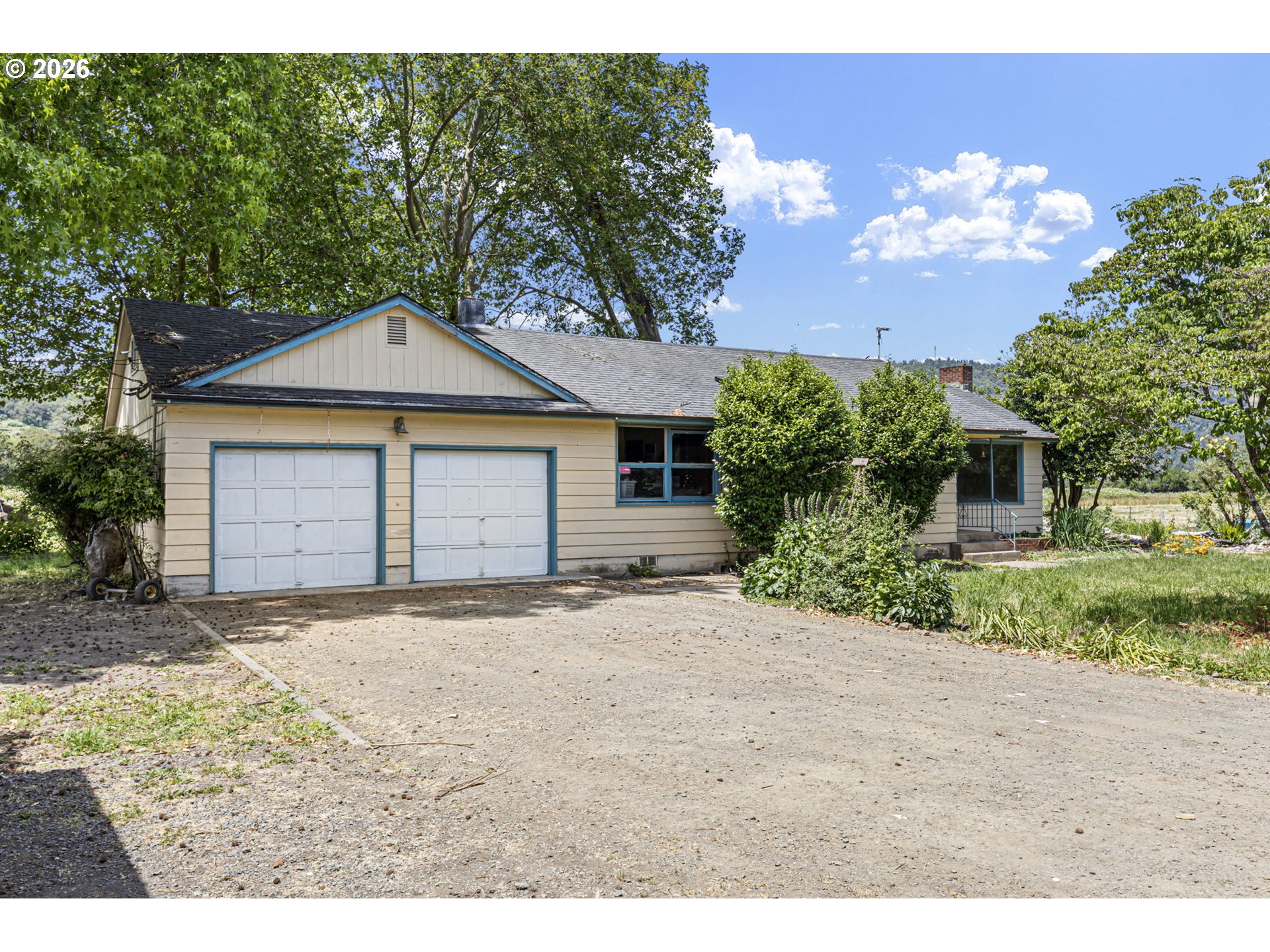 308 Helweg Rd, Winston, OR 97496 — photo 2